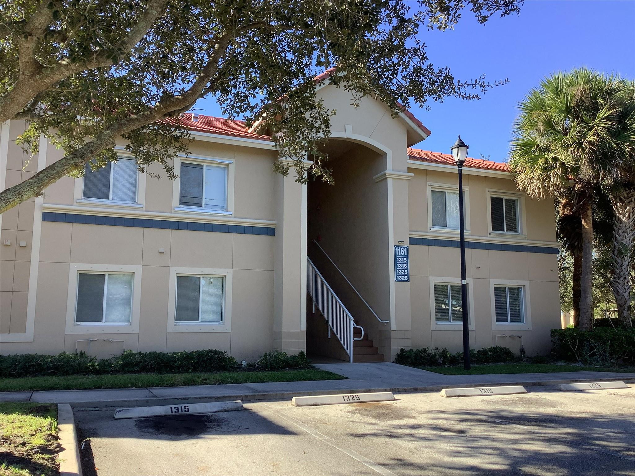 En Venta 1161 GOLDEN LAKES Boulevard 1316, West Palm Beach, FL 33411, West Palm Beach, FL 33411