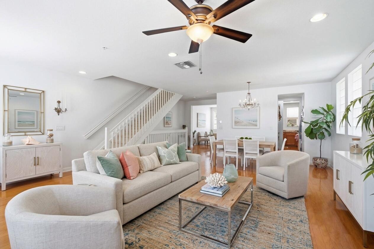 Foto de propiedad en 960 Millbrae Court 6, West Palm Beach, FL 33401 West Palm Beach con MLS# 