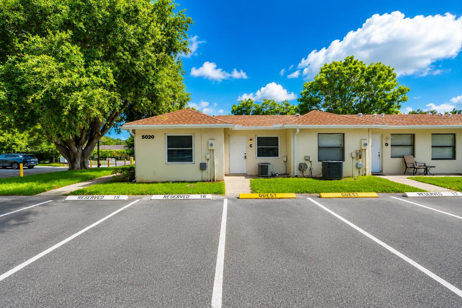 Foto de propiedad en 5020 SANCTUARY Way C, West Palm Beach, FL 33417 West Palm Beach con MLS# 