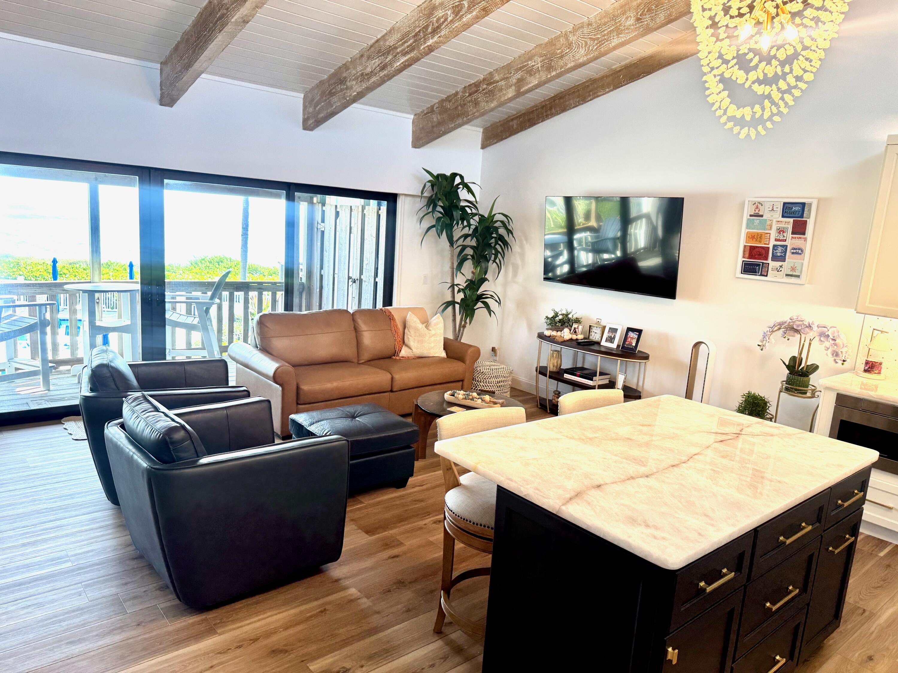 En Renta 2355 NE OCEAN BLVD Boulevard 1-22B, Hutchinson Island, FL 34957, Hutchinson Island, FL 34957