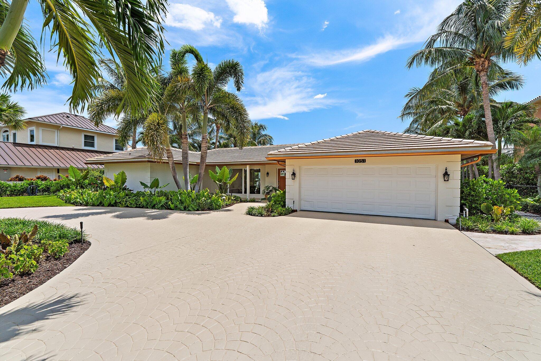 En Venta 1051 Coral Way, Singer Island, FL 33404, Singer Island, FL 33404