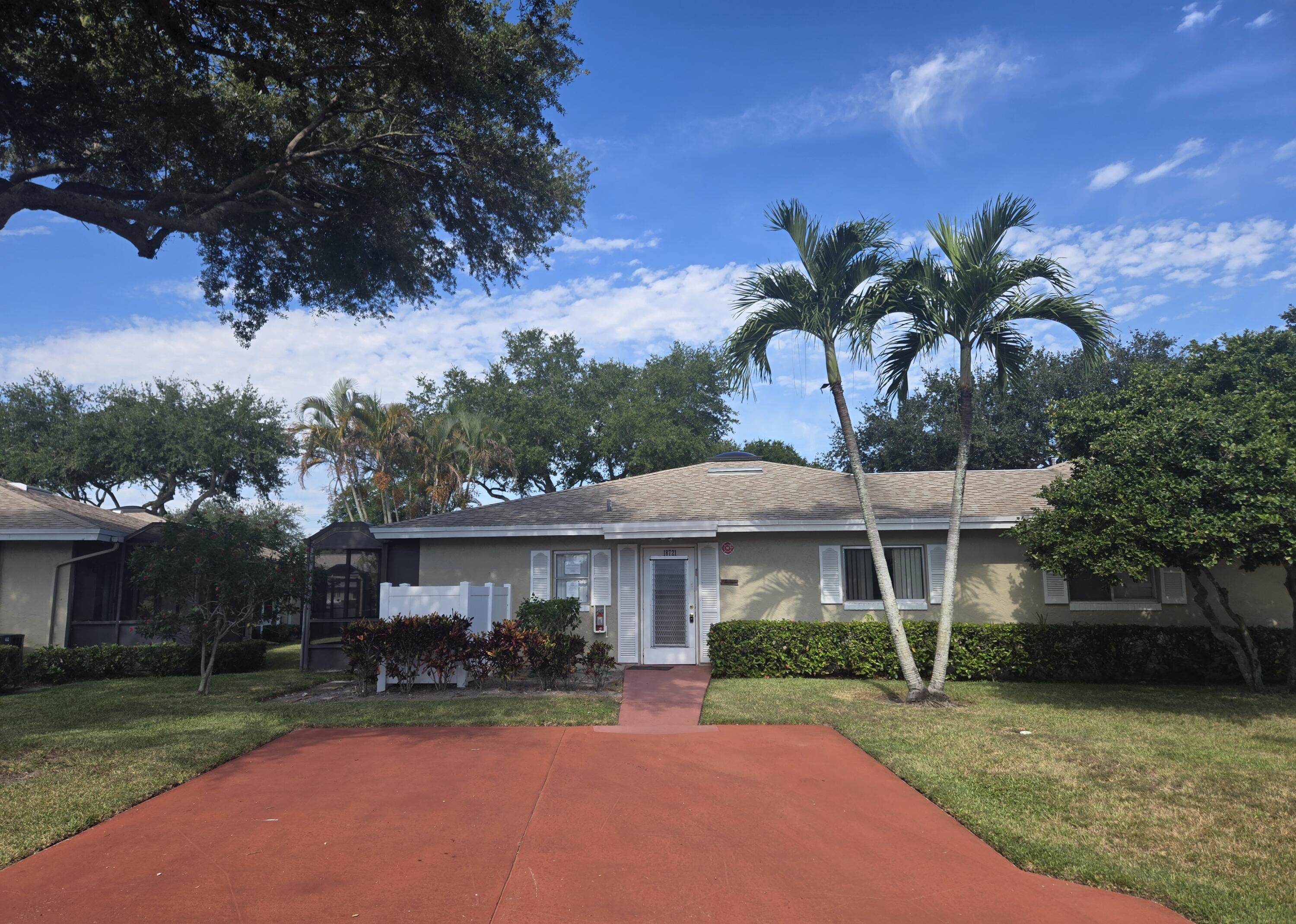 Foto de propiedad en 18721 Schooner Drive, Boca Raton, FL 33496 Boca Raton con MLS# 