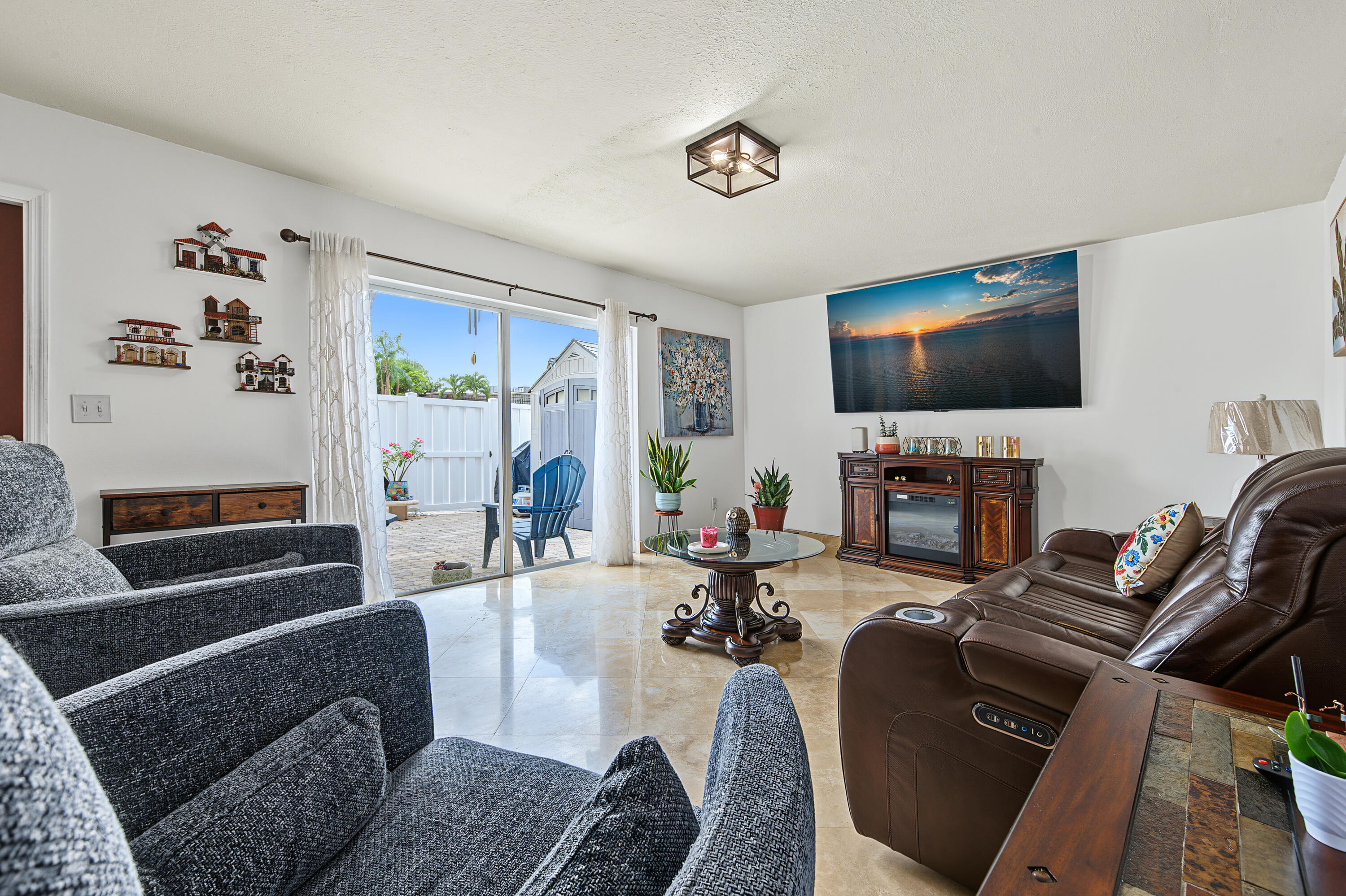 Foto de propiedad en 22232 Boca Rancho Drive A, Boca Raton, FL 33428 Boca Raton con MLS# 