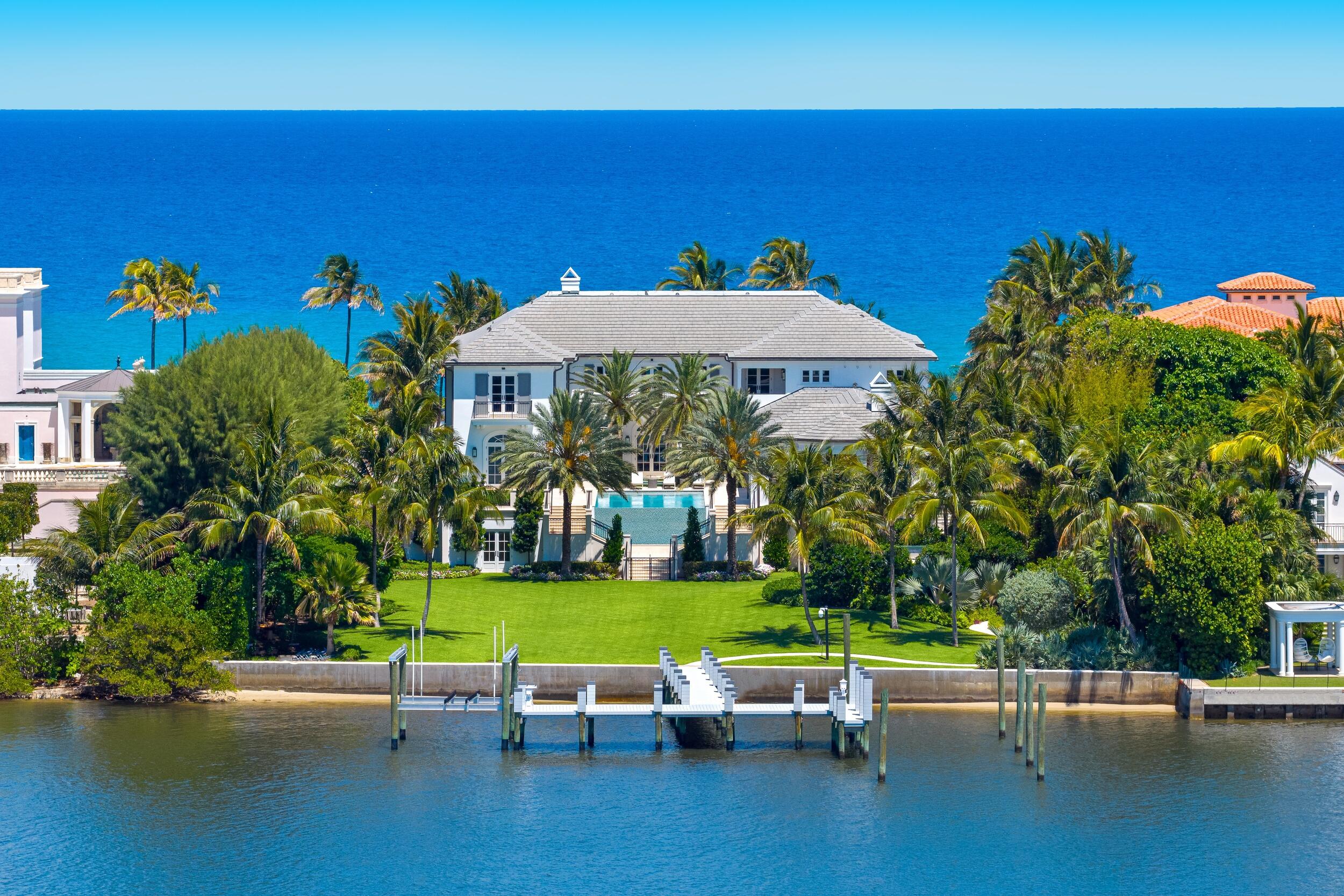 Foto de propiedad en 1616 S Ocean Boulevard, Palm Beach, FL 33480 Palm Beach con MLS# 