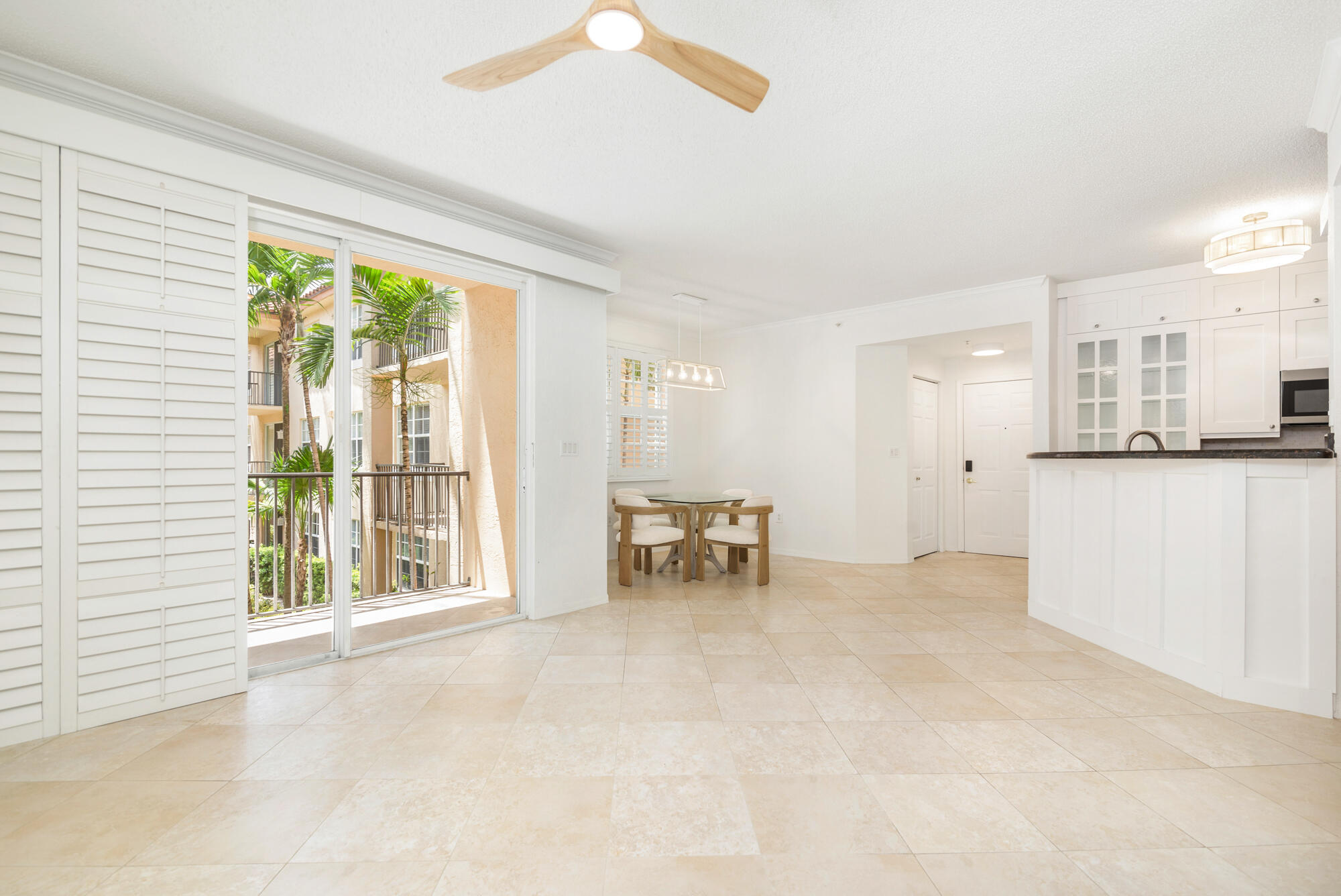 Foto de propiedad en 1805 N FLAGLER Drive 206, West Palm Beach, FL 33407 West Palm Beach con MLS# 