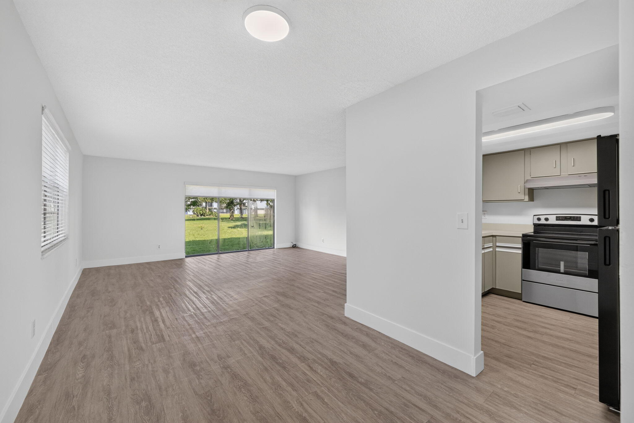 En Venta 2517 S 17TH Street 103, Fort Pierce, FL 34982, Fort Pierce, FL 34982