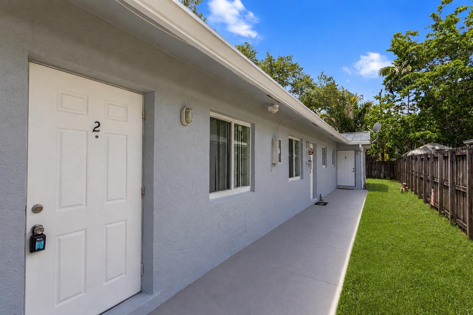 Foto de propiedad en 709 SW 13TH Avenue 2, Fort Lauderdale, FL 33312 Fort Lauderdale con MLS# 