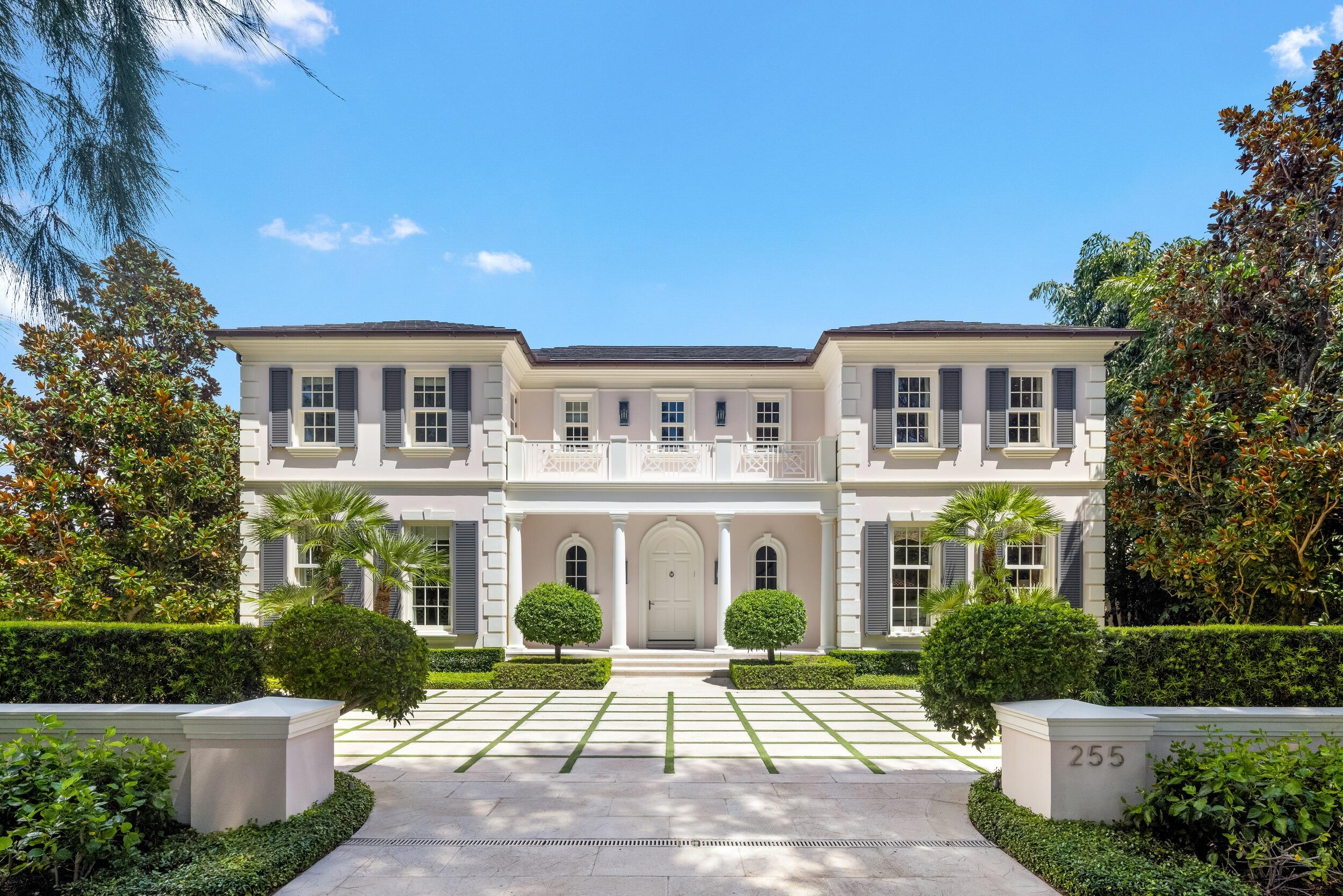 Foto de propiedad en 255 Wells Road, Palm Beach, FL 33480 Palm Beach con MLS# 