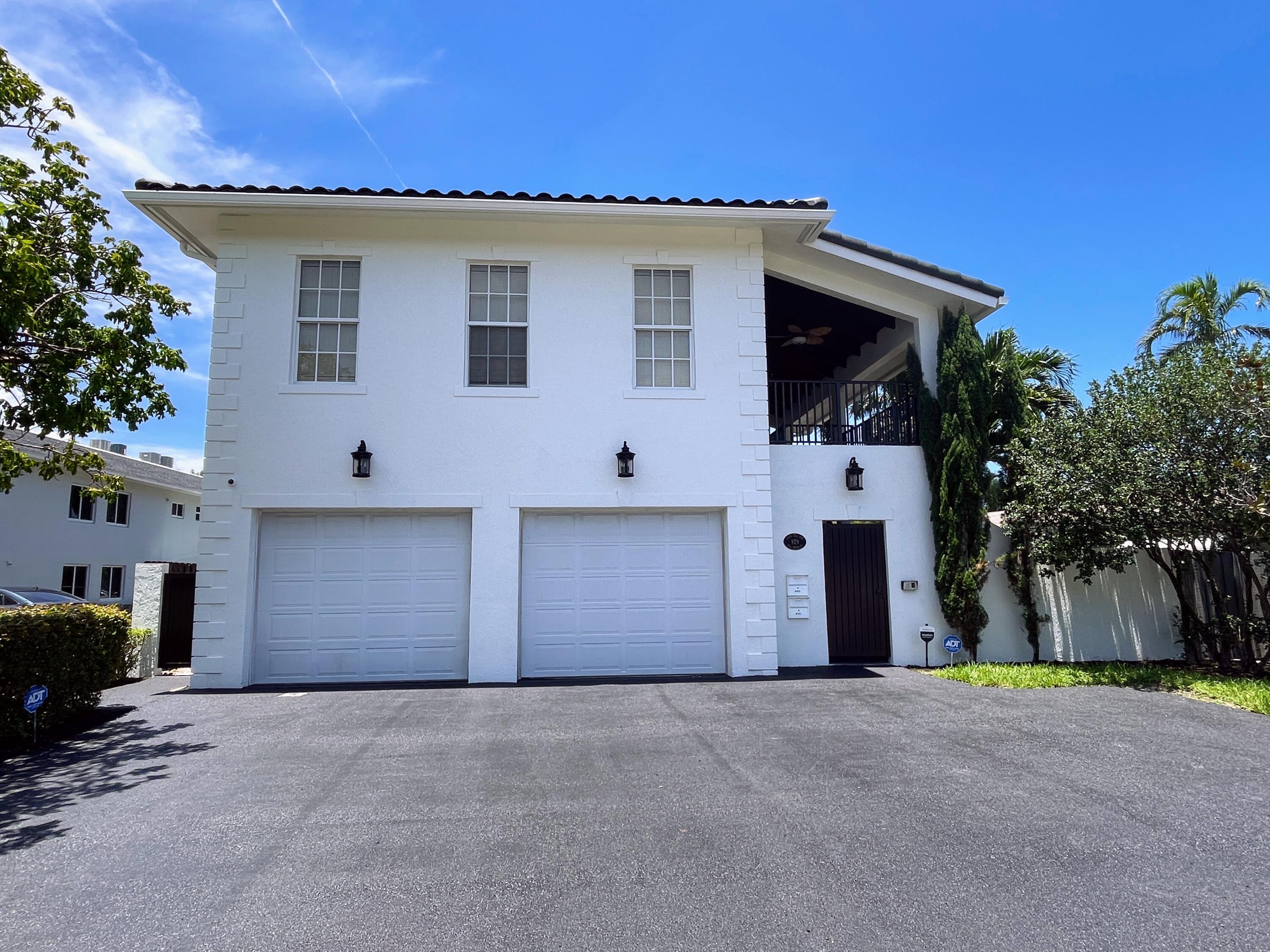 Foto de propiedad en 929 NE 18th Court 1, Fort Lauderdale, FL 33305 Fort Lauderdale con MLS# 