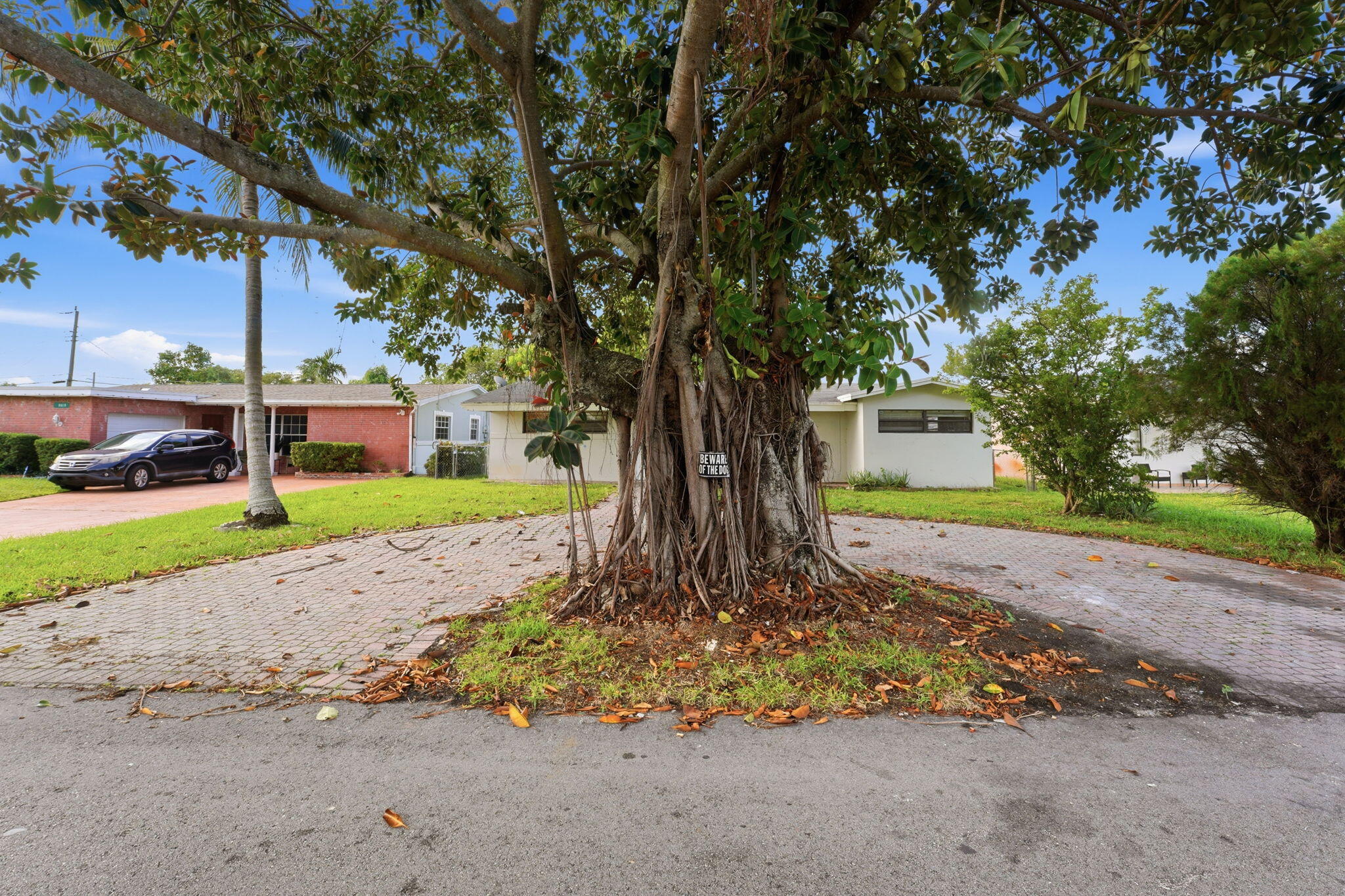 Foto de propiedad en 6516 SW 33RD Street, Miramar, FL 33023 Miramar con MLS# 