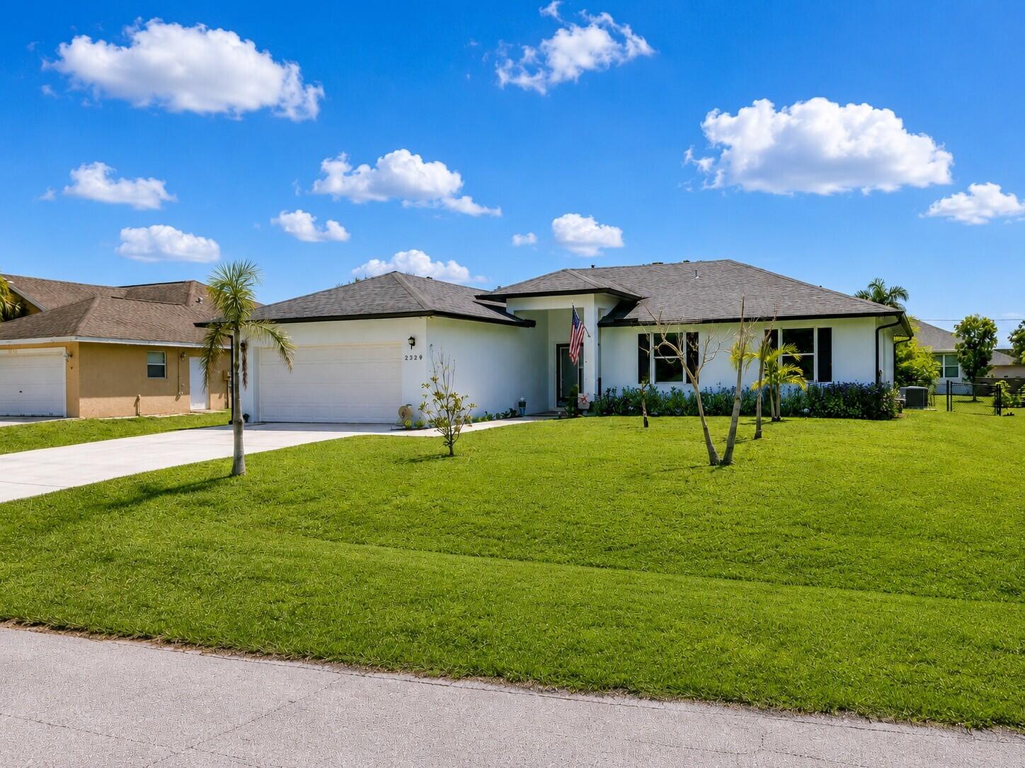 En Venta 2329 SW Mountwell Street, Port St. Lucie, FL 34984, Port St. Lucie, FL 34984