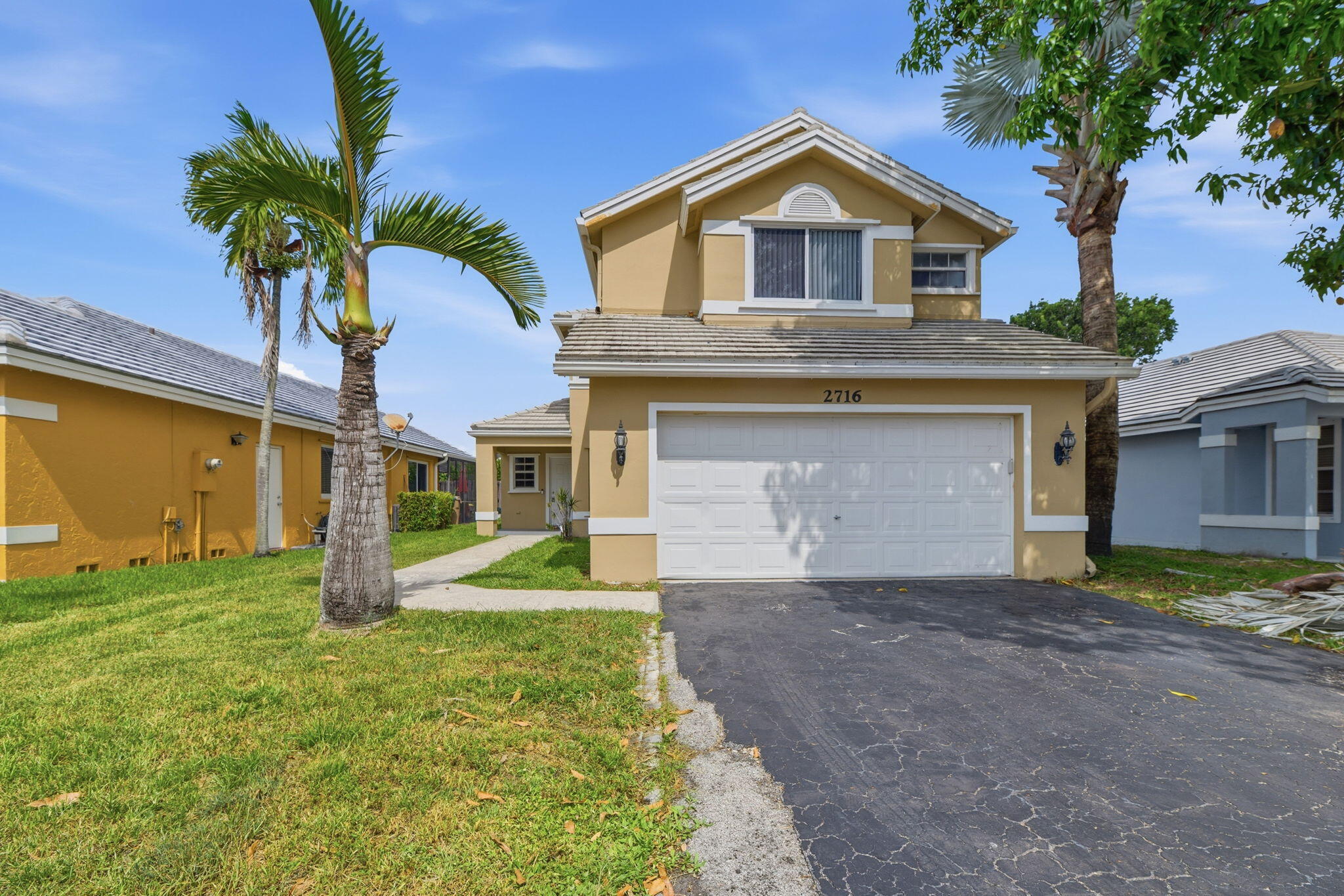 Foto de propiedad en 2716 Arrowwood Court, Davie, FL 33328 Davie con MLS# 