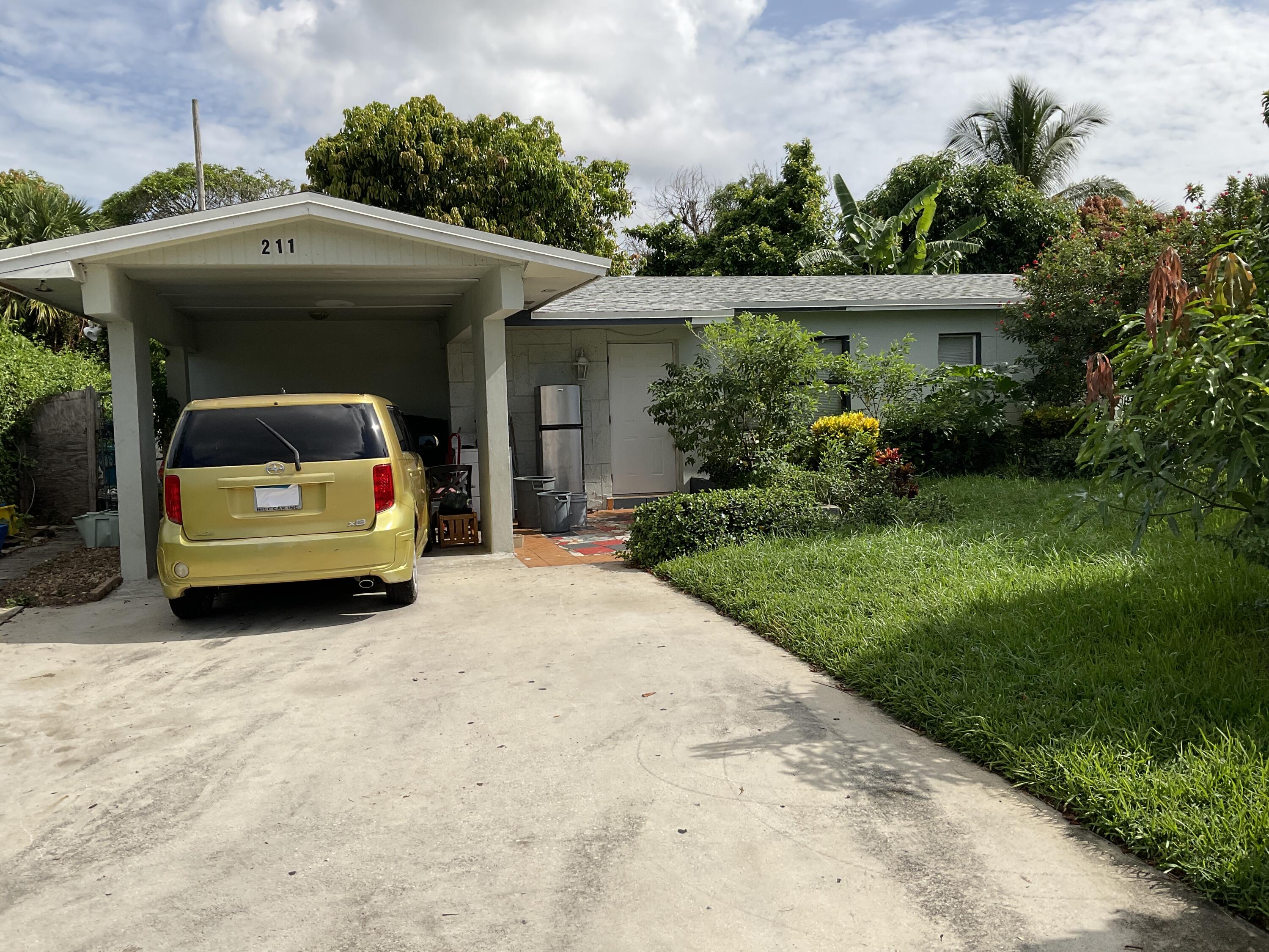 En Venta 211 NE 27TH Avenue, Boynton Beach, FL 33435, Boynton Beach, FL 33435
