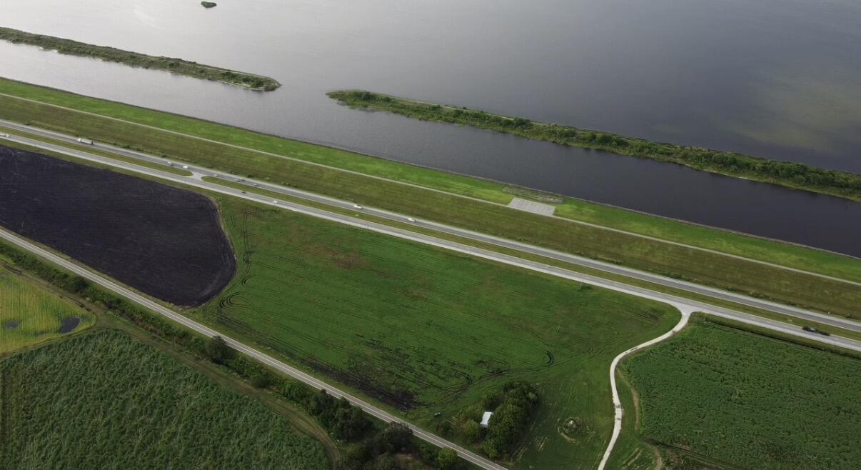Foto de propiedad en Us 27 STATE ROAD 80, FL 33440  con MLS# 