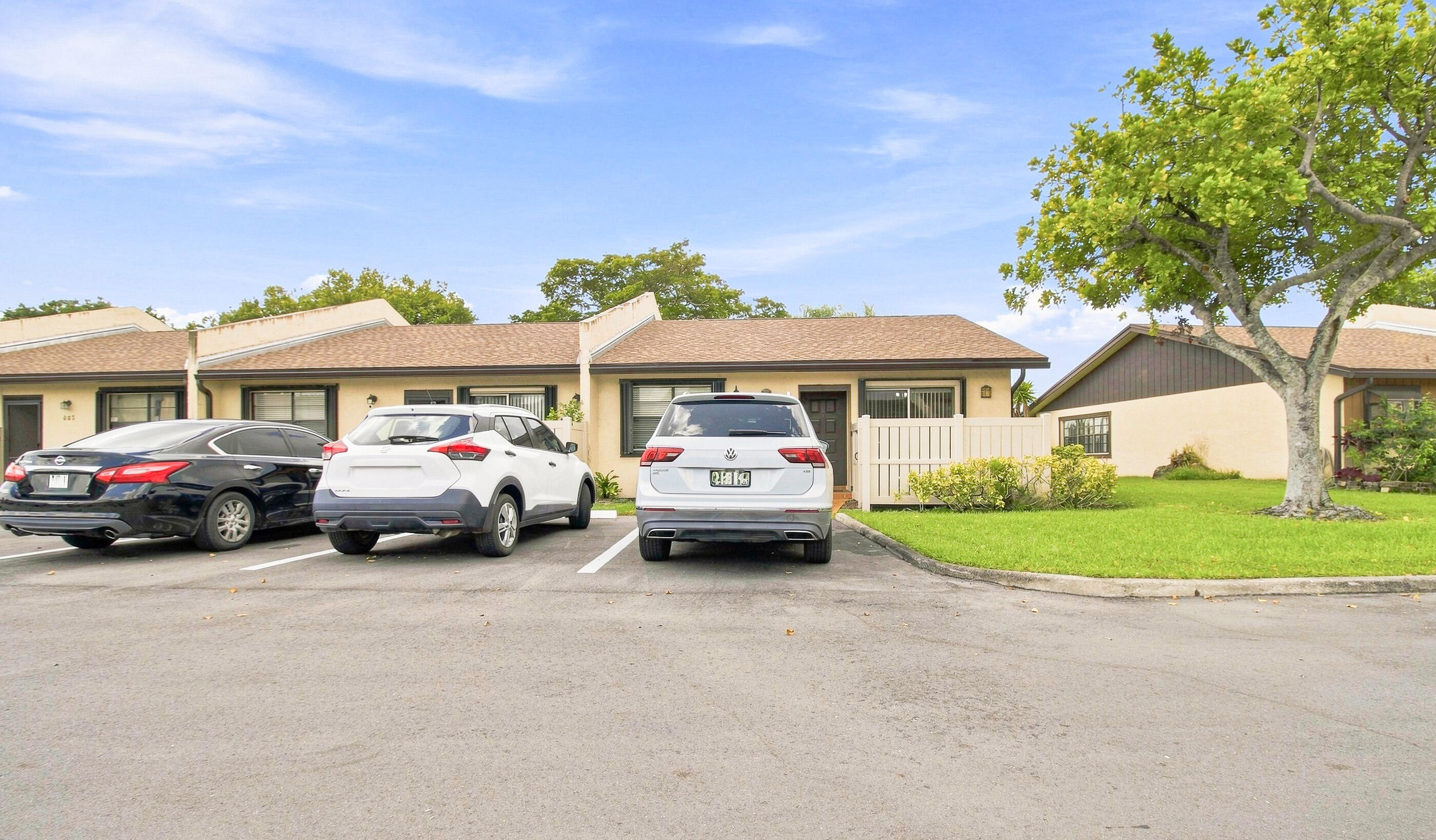 En Venta 611 Banks Road, Margate, FL 33063, Margate, FL 33063