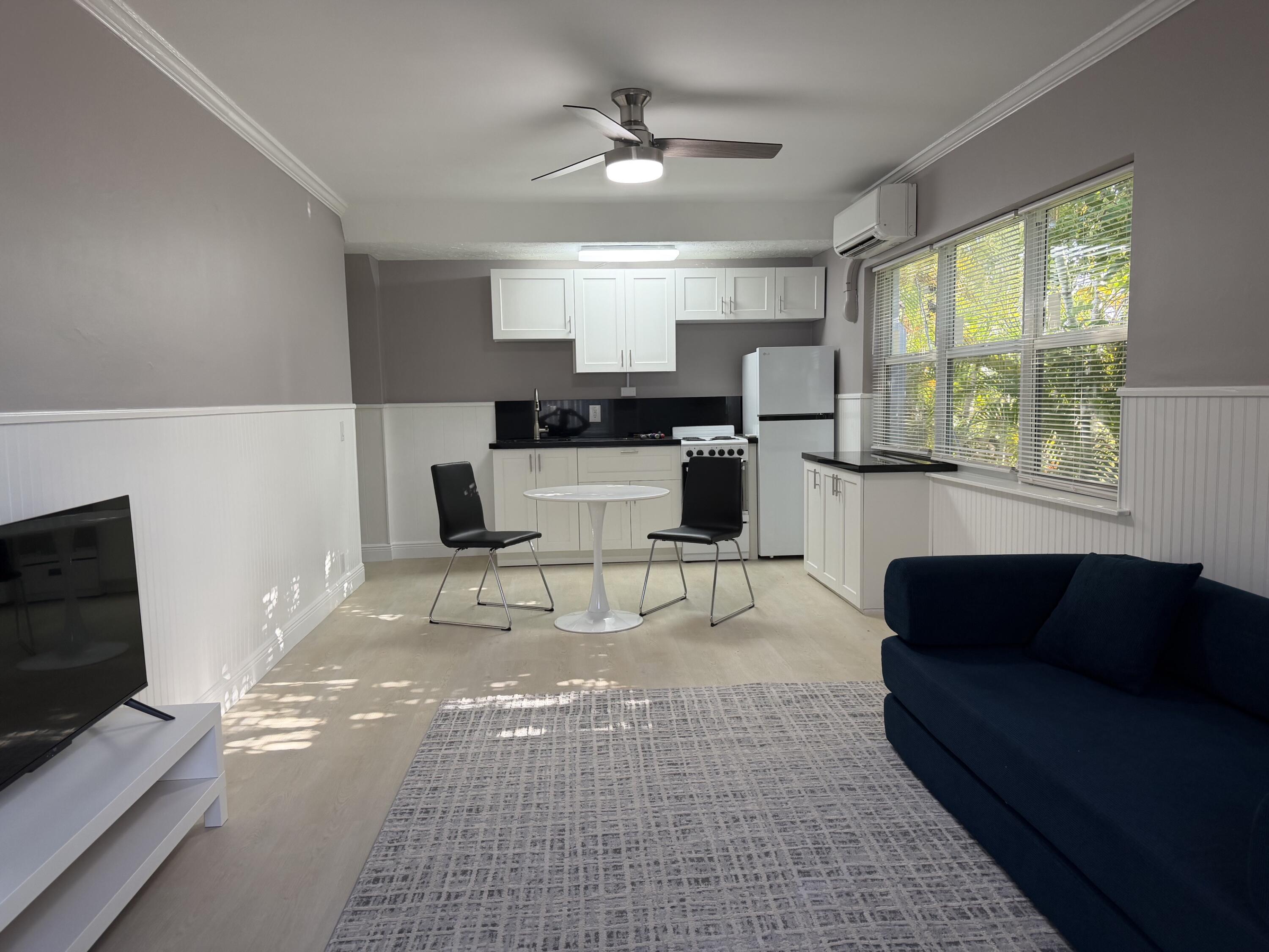 En Renta 220 Washingtonia Avenue E, Lauderdale-By-The-Sea, FL 33308, Lauderdale-By-The-Sea, FL 33308