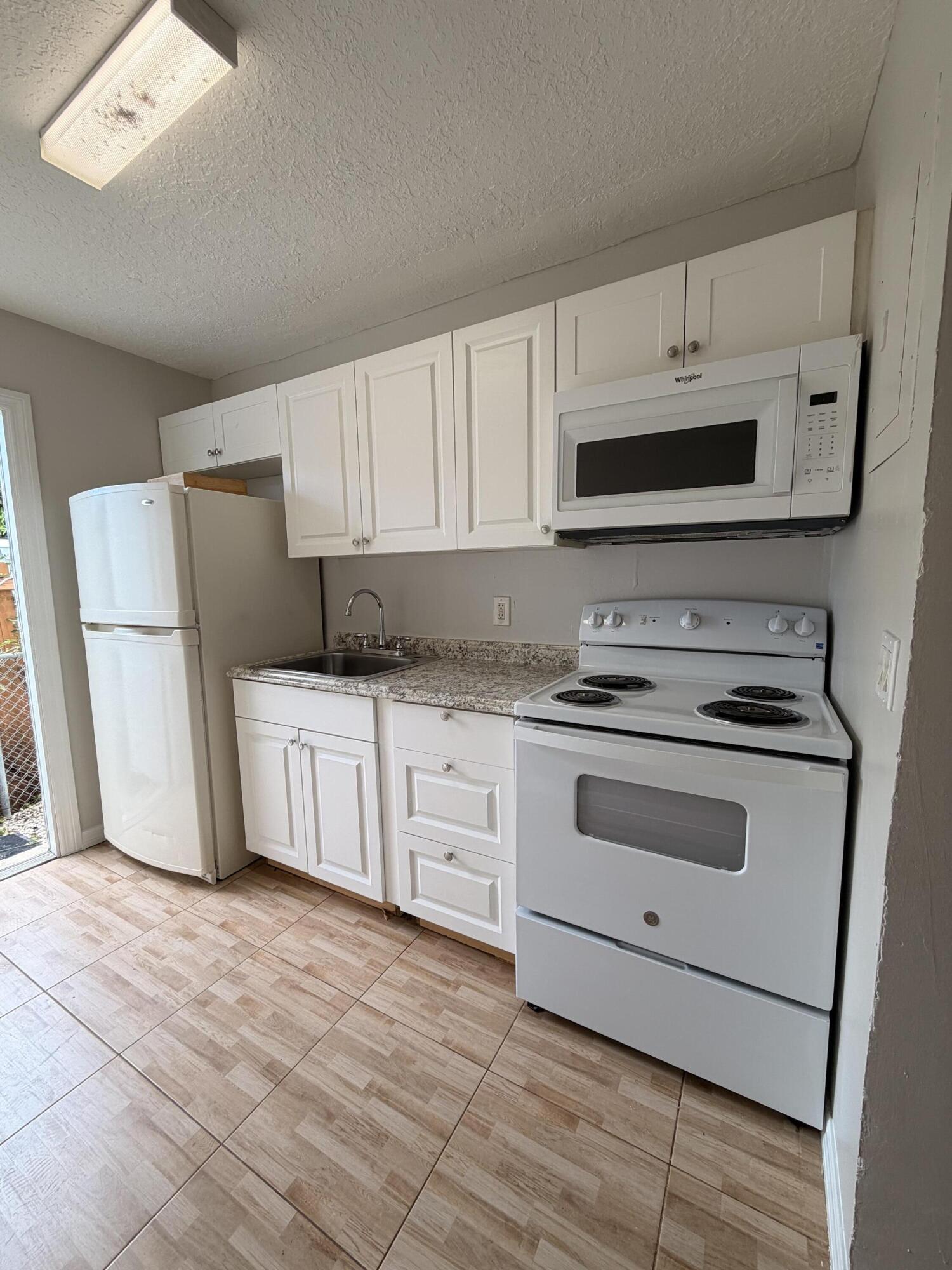 En Renta 609 20TH Street D, West Palm Beach, FL 33407, West Palm Beach, FL 33407