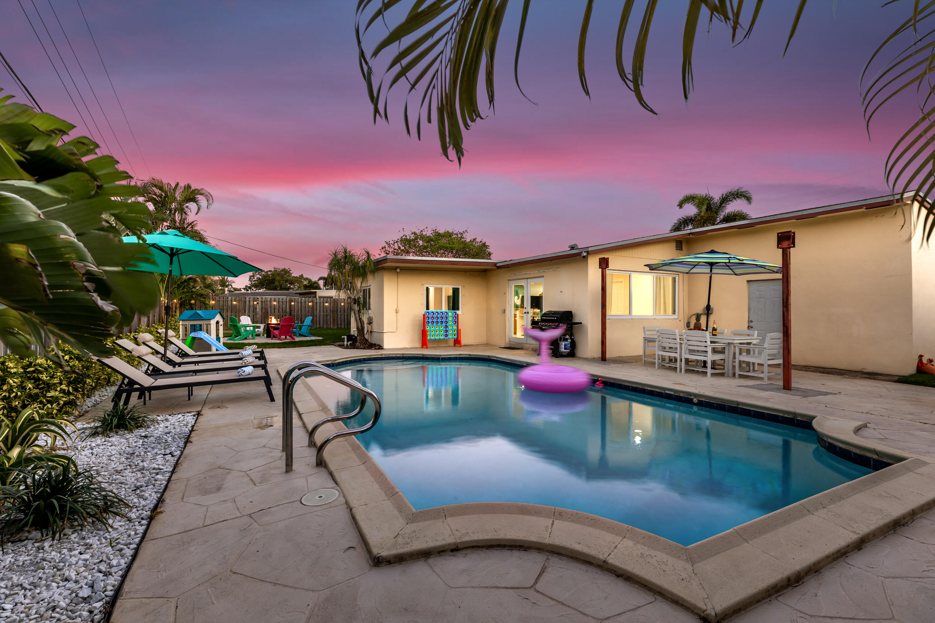 Foto de propiedad en 5 SE 11th Court, Deerfield Beach, FL 33441 Deerfield Beach con MLS# 