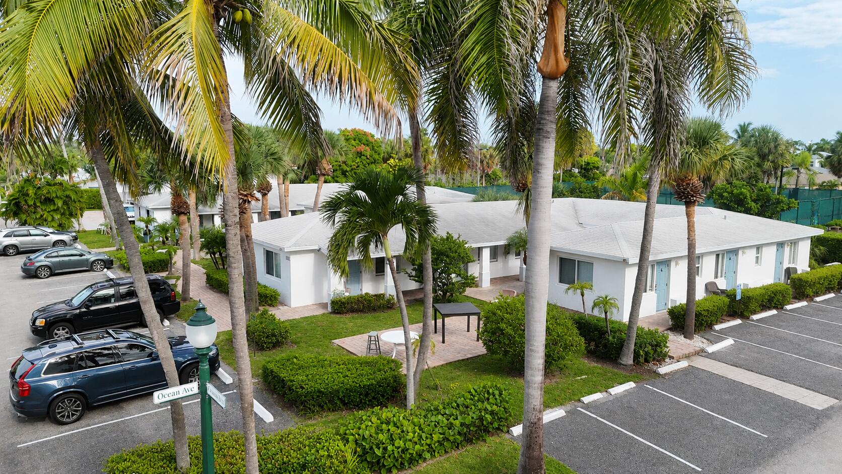 Foto de propiedad en 101 TACOMA Lane 30, Palm Beach Shores, FL 33404 Palm Beach Shores con MLS# 