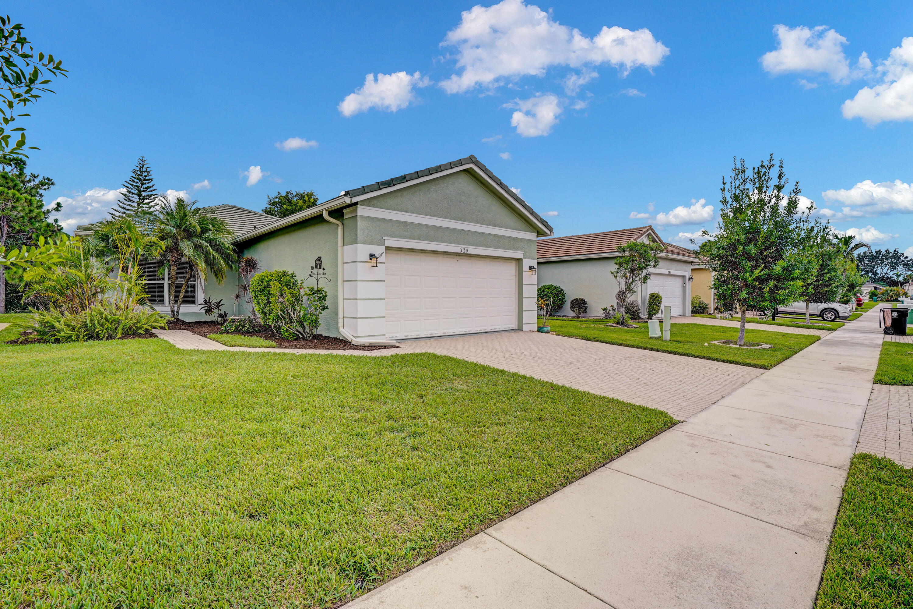 En Venta 734 SW Rocky Bayou Terrace, Port St. Lucie, FL 34986, Port St. Lucie, FL 34986