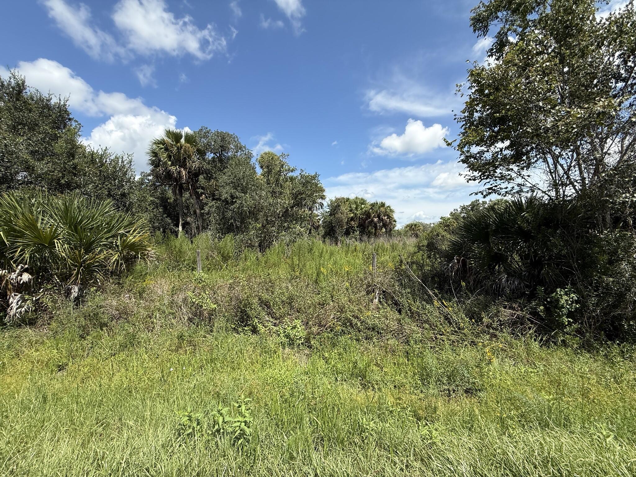 Foto de propiedad en 19145 NW 302ND, Okeechobee, FL 34972 Okeechobee con MLS# 