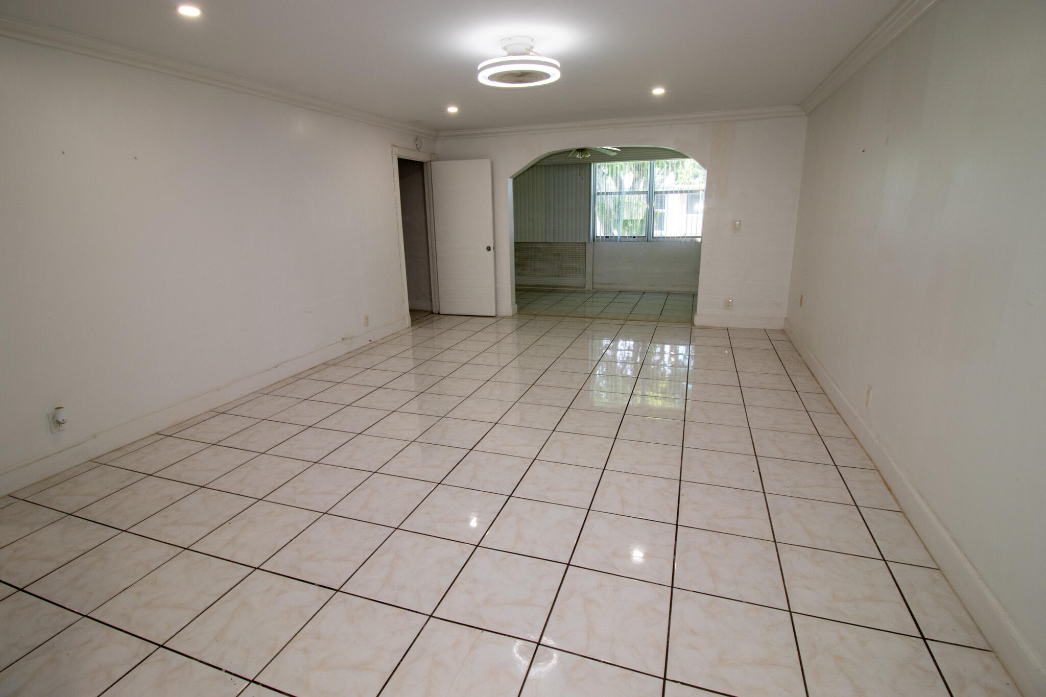 En Venta 1040 NW 80TH Avenue 203, Margate, FL 33063, Margate, FL 33063
