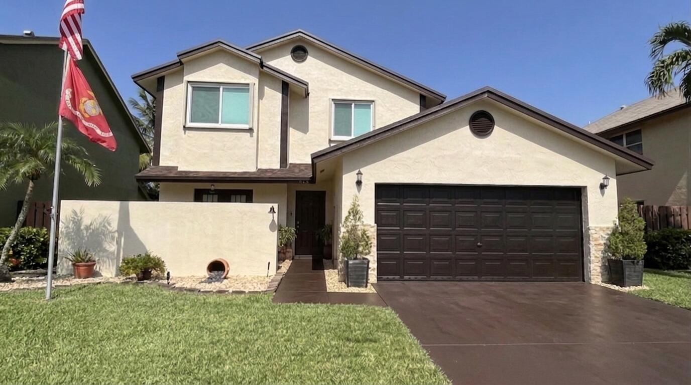 Foto de propiedad en 940 SW 96TH Avenue, Pembroke Pines, FL 33025 Pembroke Pines con MLS# 