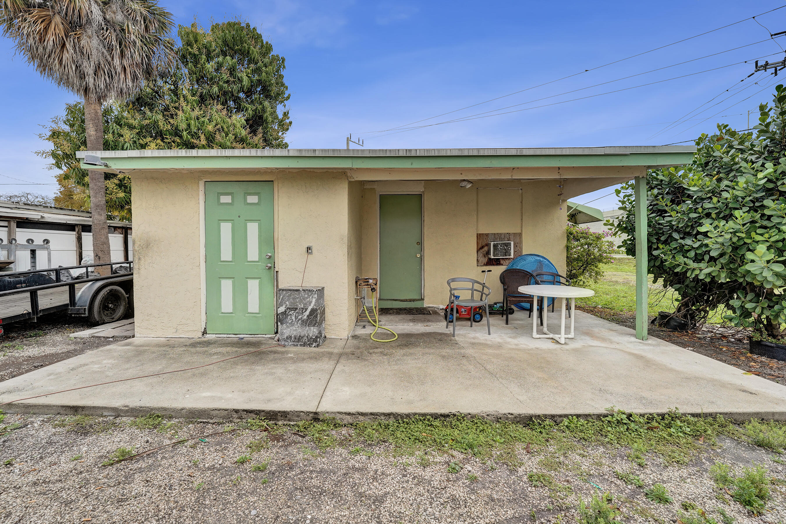 Foto de propiedad en 1412b NW 7th Street b, Pompano Beach, FL 33069 Pompano Beach con MLS# 