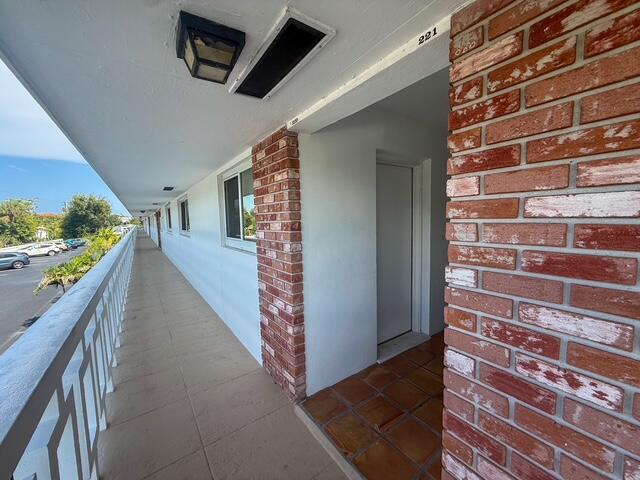 Foto de propiedad en 331 Tequesta Drive 220, Tequesta, FL 33469 Tequesta con MLS# 
