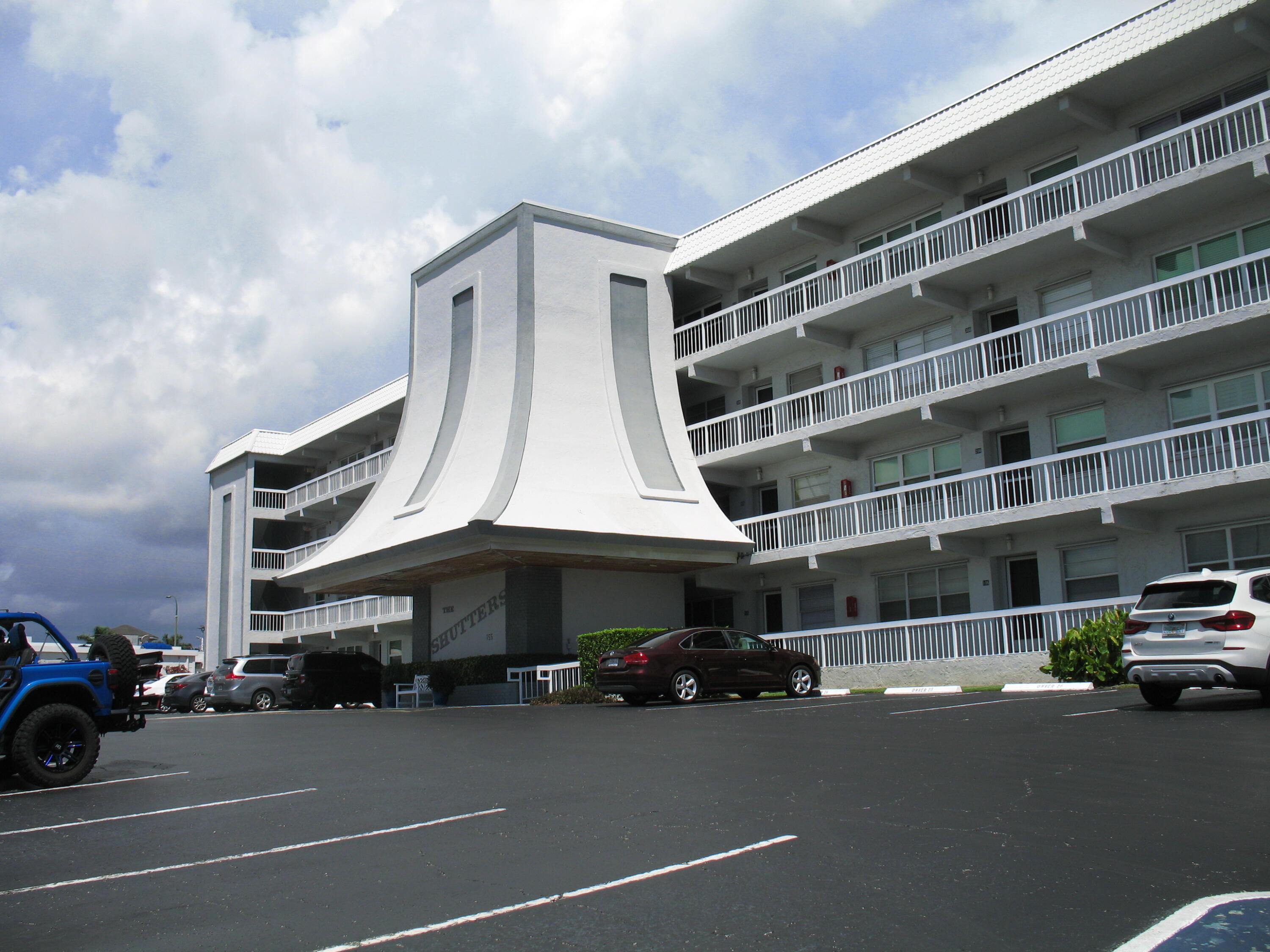 En Renta 155 YACHT CLUB Drive 207, North Palm Beach, FL 33408, North Palm Beach, FL 33408