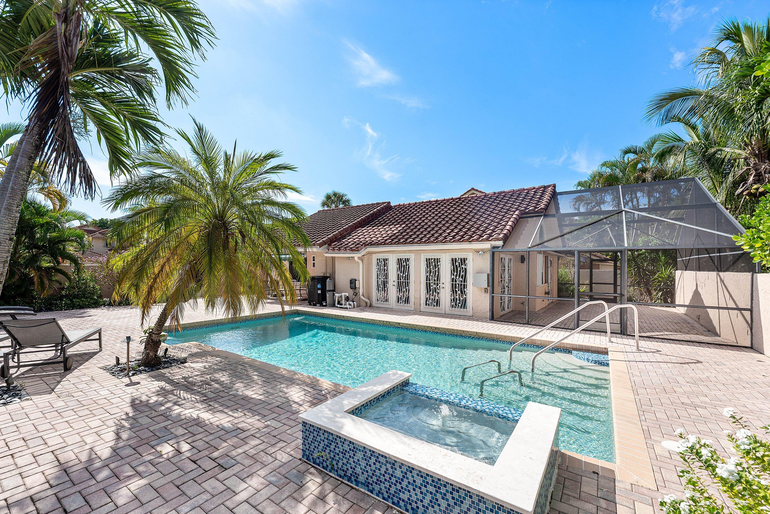 Foto de propiedad en 559 NW 38TH Terrace, Deerfield Beach, FL 33442 Deerfield Beach con MLS# 