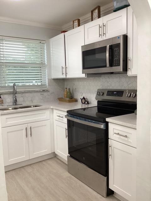 Foto de propiedad en 8300 SUNRISE LAKES Boulevard 206, Sunrise, FL 33322 Sunrise con MLS# 