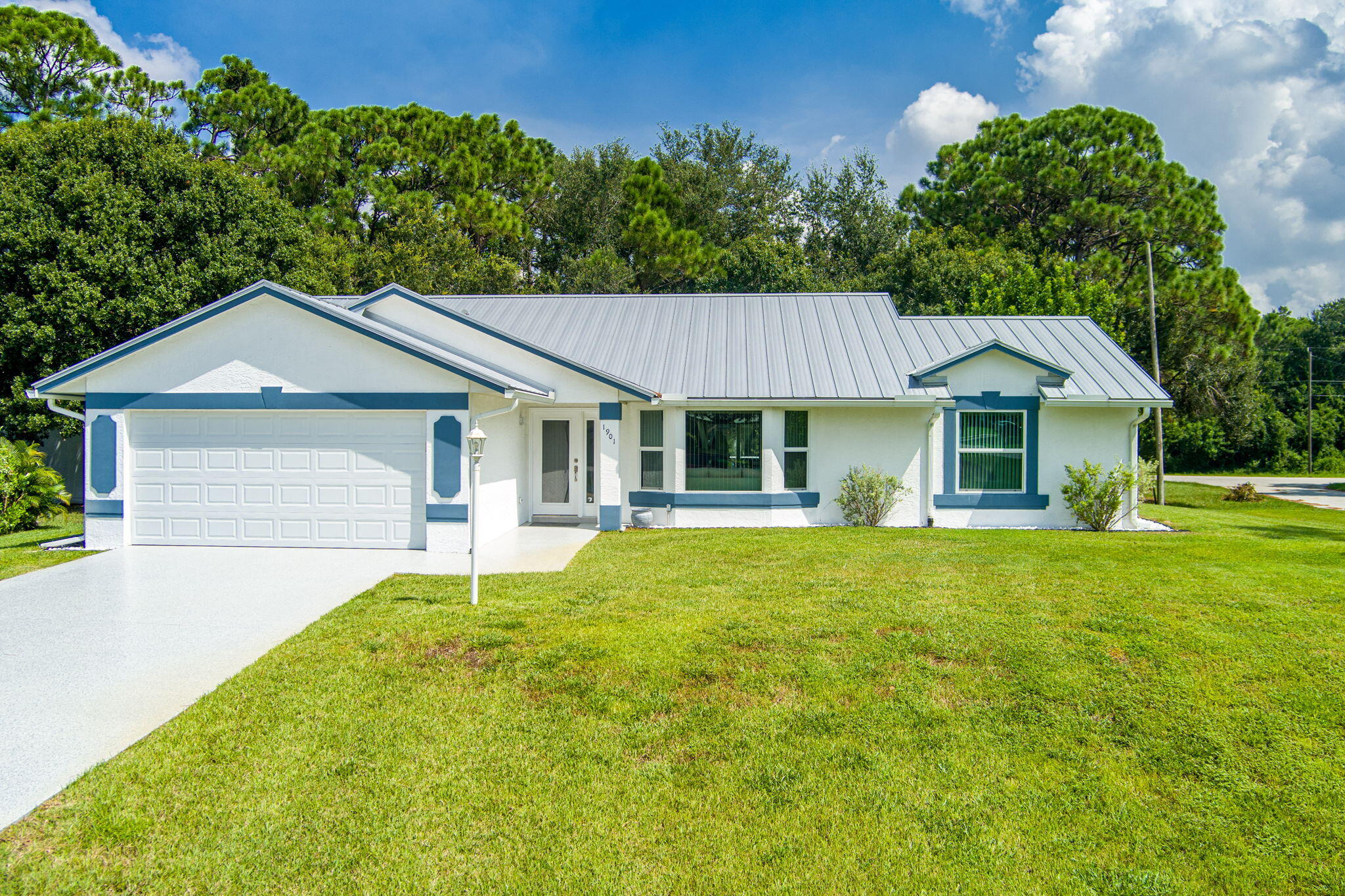 En Venta 1901 SW Yellowtail Avenue, Port St. Lucie, FL 34953, Port St. Lucie, FL 34953