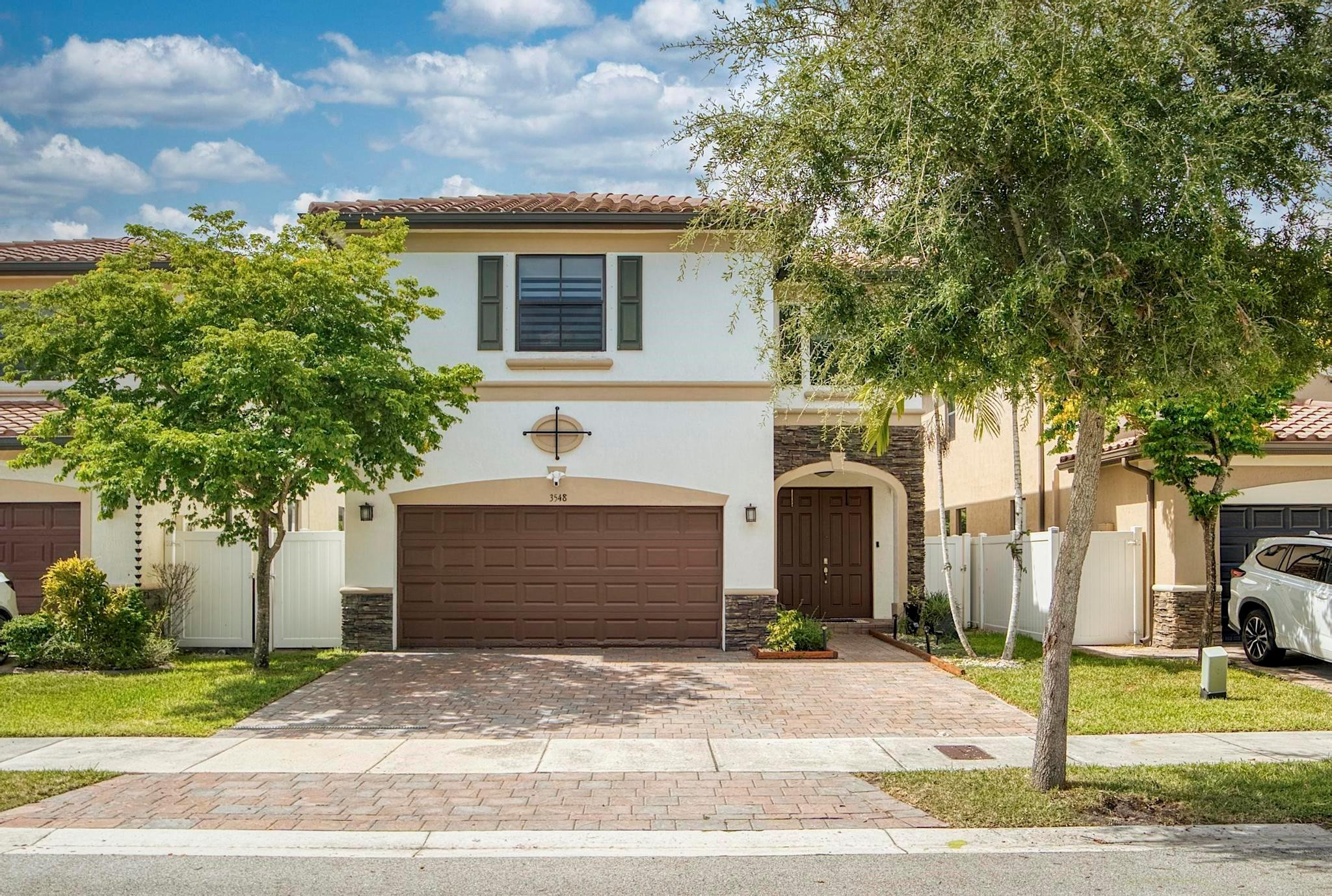 En Renta 3548 W 88TH Street, Hialeah, FL 33018, Hialeah, FL 33018