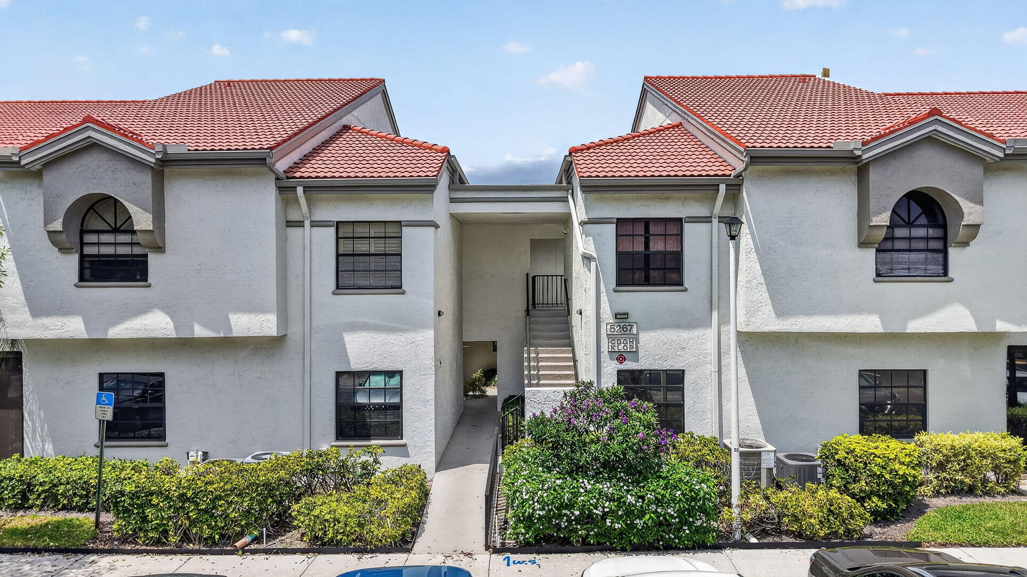Foto de propiedad en 5267 Europa Drive C, Boynton Beach, FL 33437 Boynton Beach con MLS# 