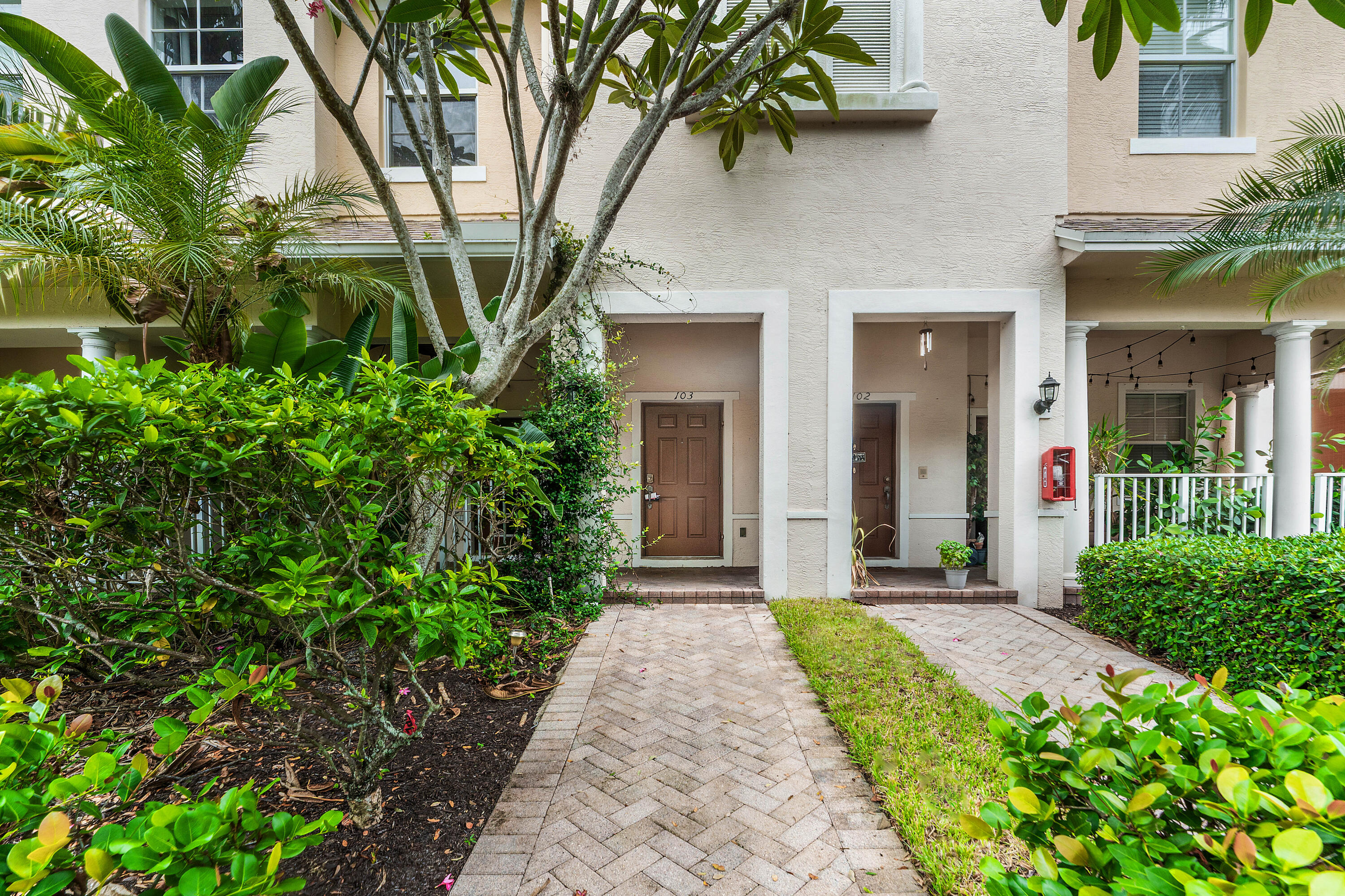 En Venta 341 INDIAN CREEK Parkway 103, Jupiter, FL 33458, Jupiter, FL 33458