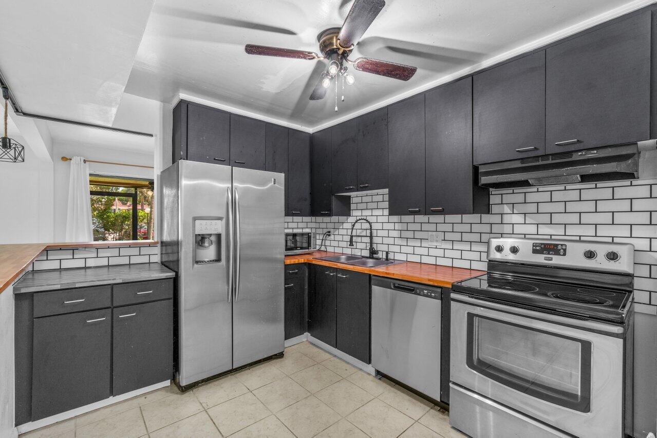 Foto de propiedad en 1149 NW 13th Street 5, Boca Raton, FL 33486 Boca Raton con MLS# 