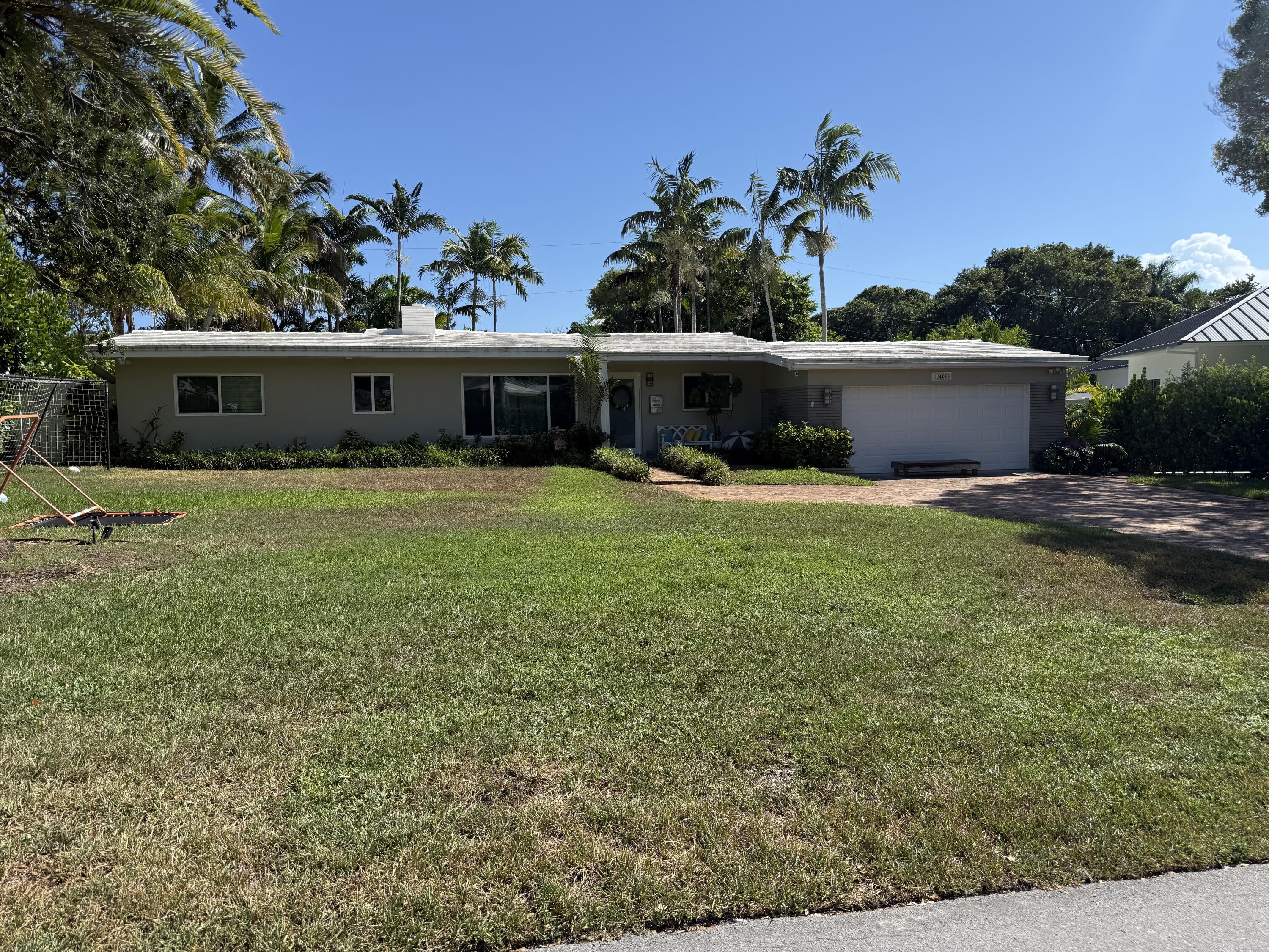 Vendido 2400 NE 13TH Court, Fort Lauderdale, FL 33304, Fort Lauderdale, FL 33304