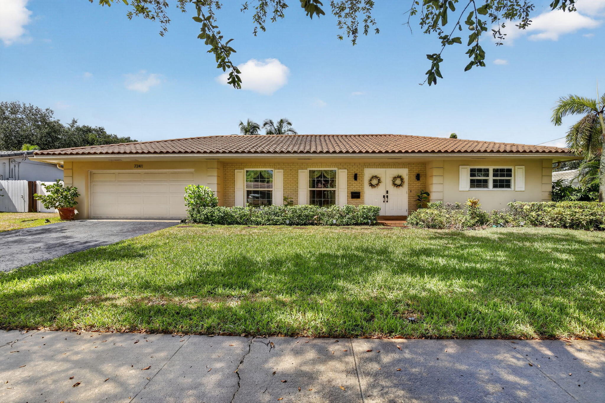 En Venta 7241 NW 5TH Court, Plantation, FL 33317, Plantation, FL 33317