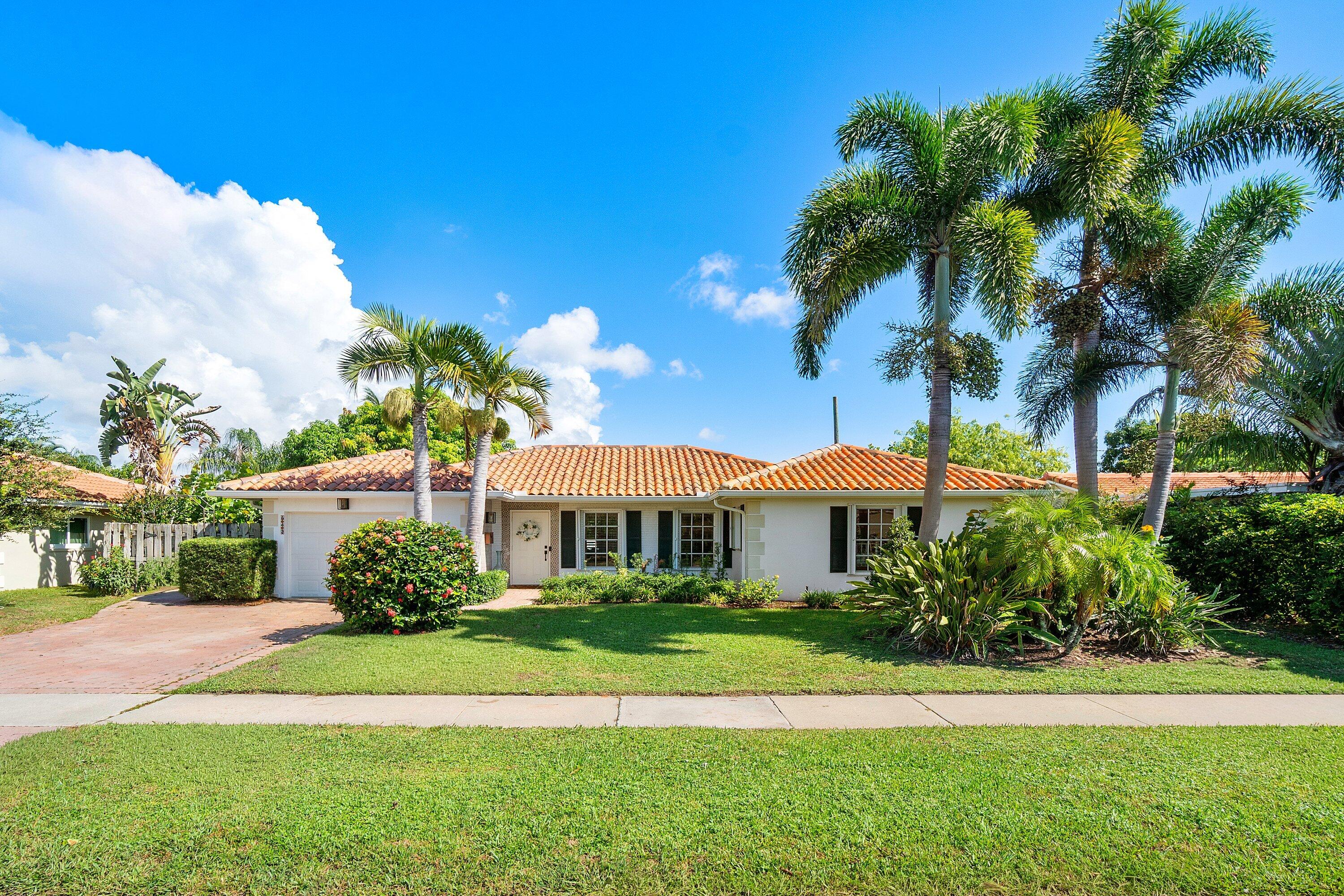 Foto de propiedad en 943 SW 5th Street, Boca Raton, FL 33486 Boca Raton con MLS# 