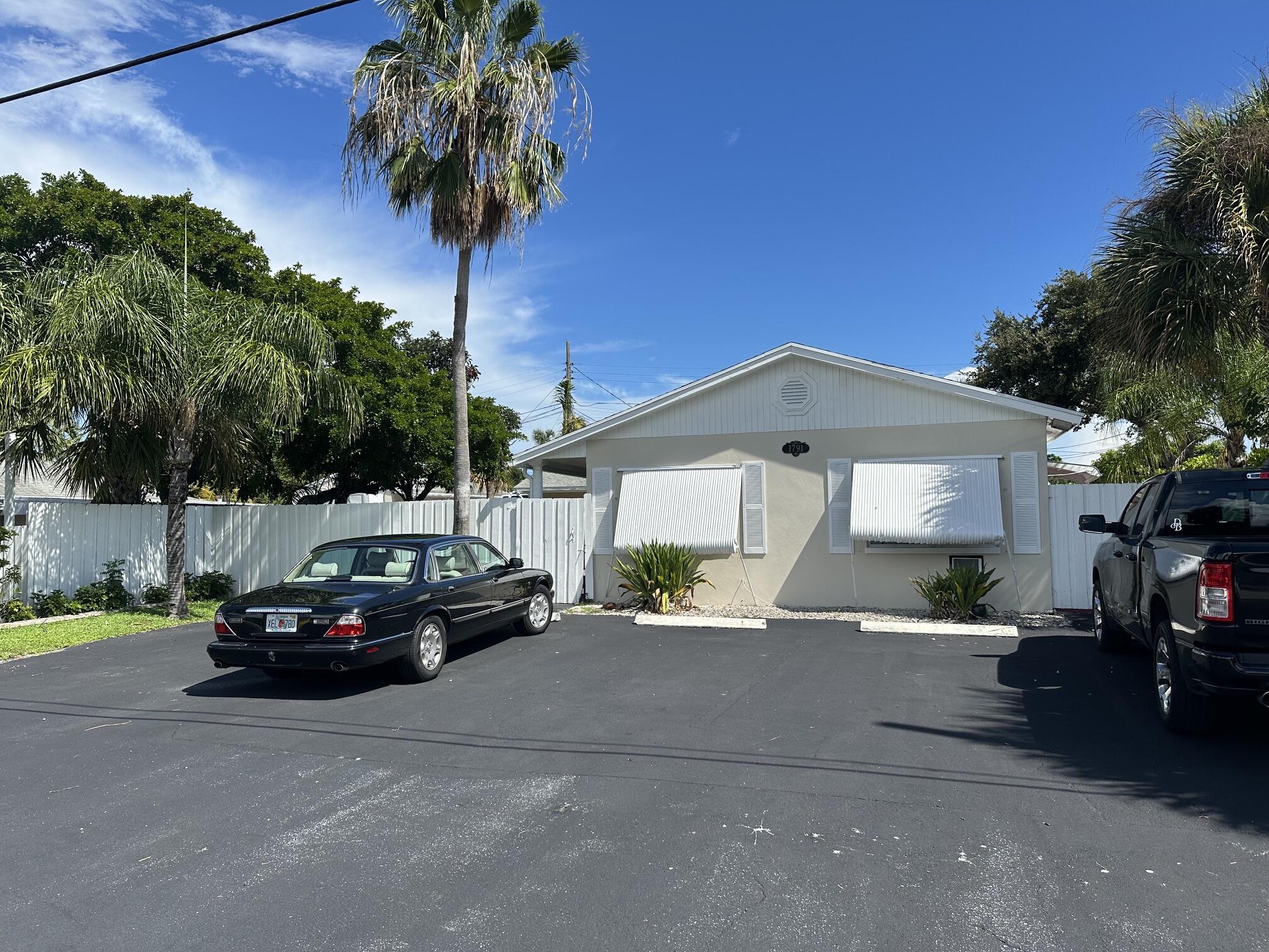 En Renta 1791 JUNO Road 5, North Palm Beach, FL 33408, North Palm Beach, FL 33408