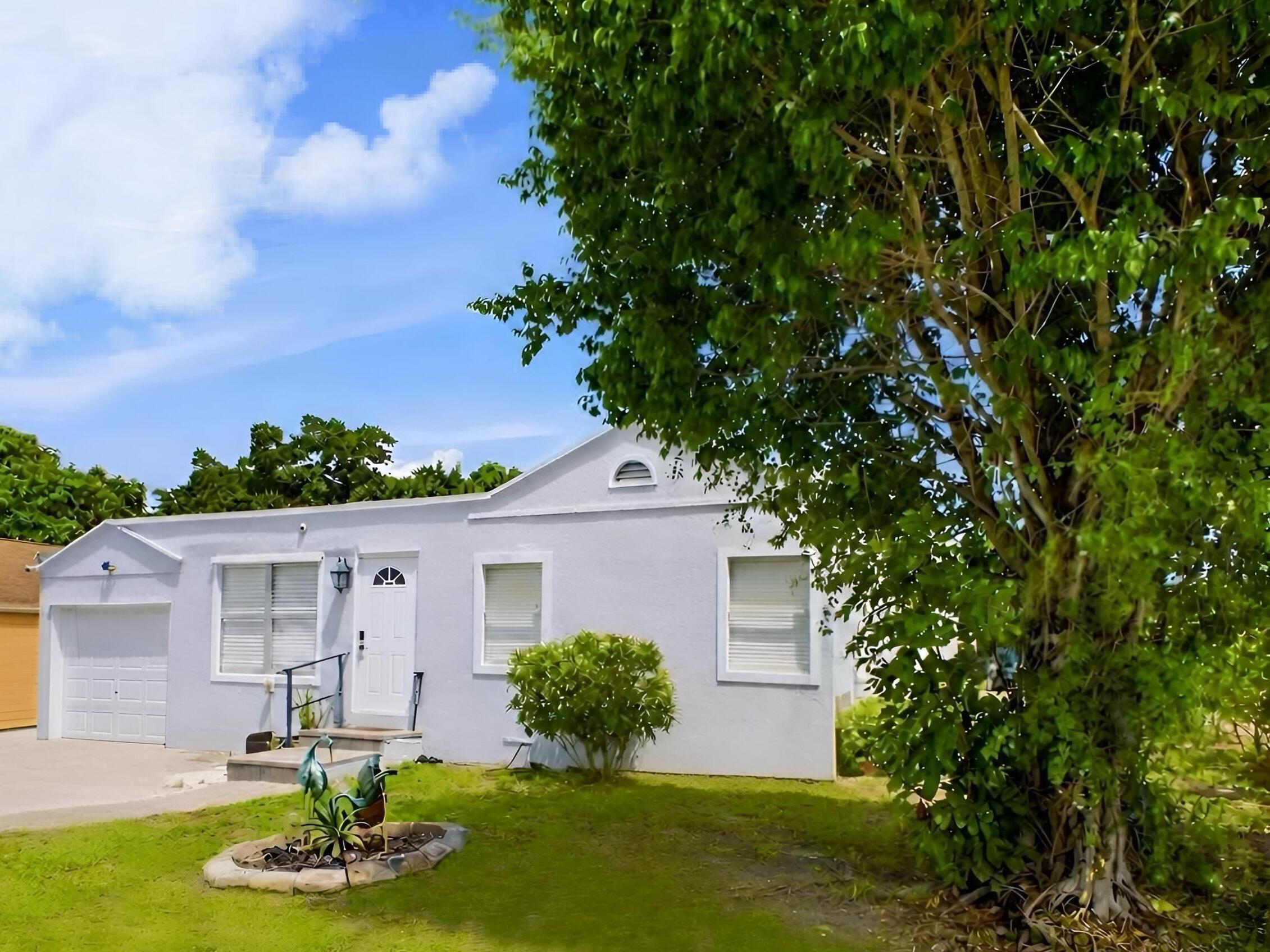 Foto de propiedad en 801 HAMPTON Road, West Palm Beach, FL 33405 West Palm Beach con MLS# 