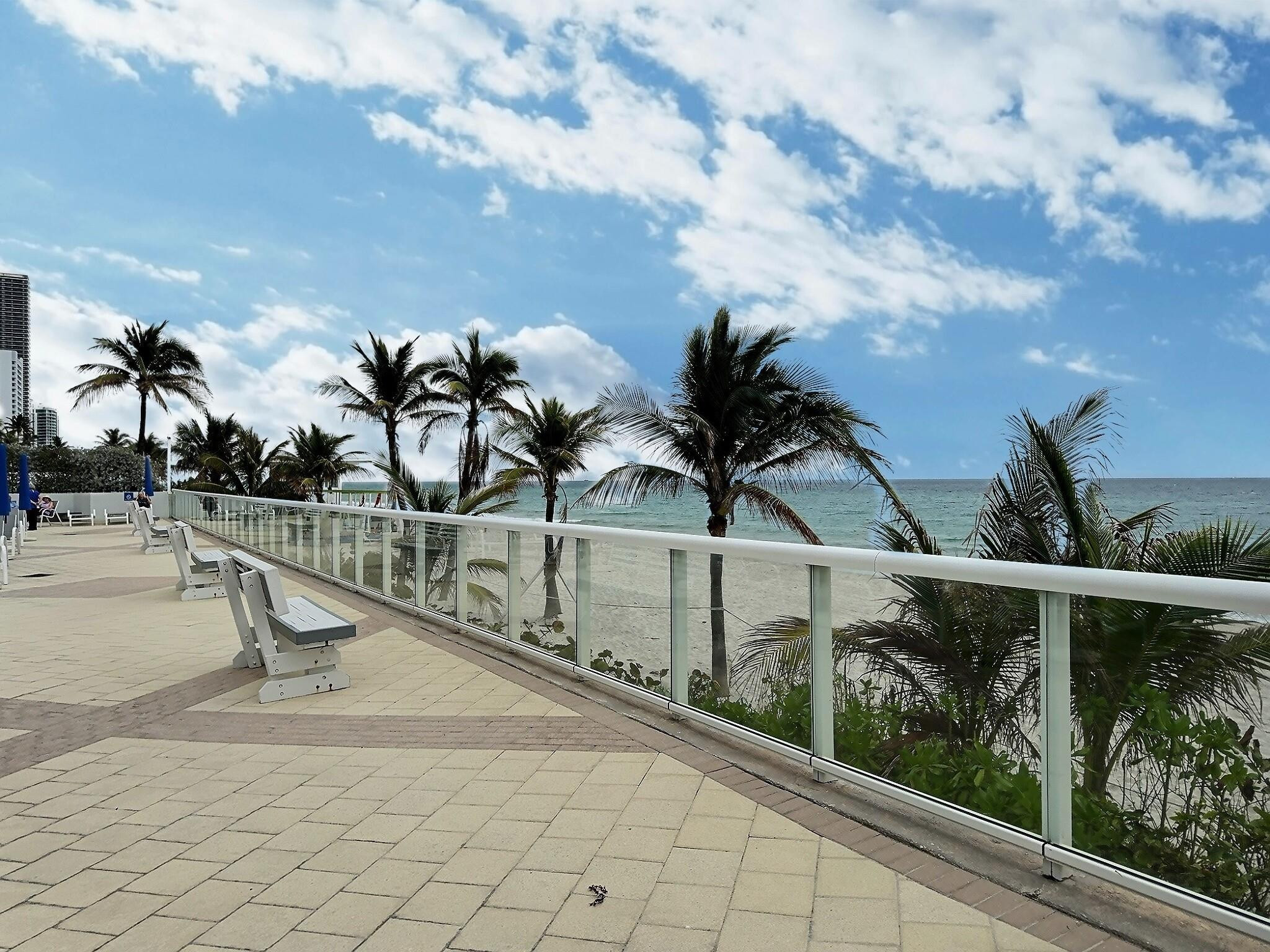 Foto de propiedad en 2030 S Ocean Drive 1626, Hallandale Beach, FL 33009 Hallandale Beach con MLS# 
