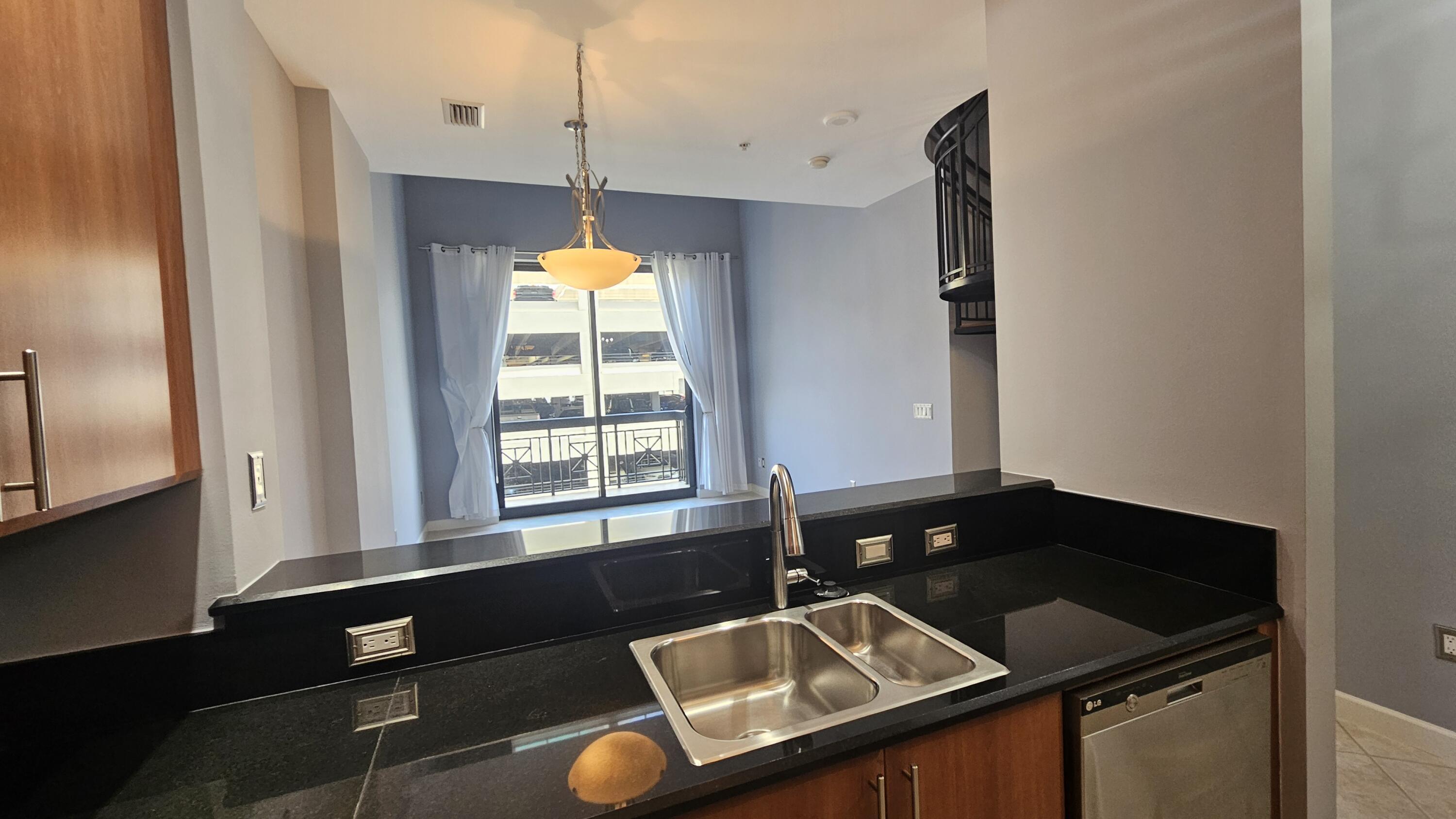 En Renta 801 S Olive Avenue 418, West Palm Beach, FL 33401, West Palm Beach, FL 33401