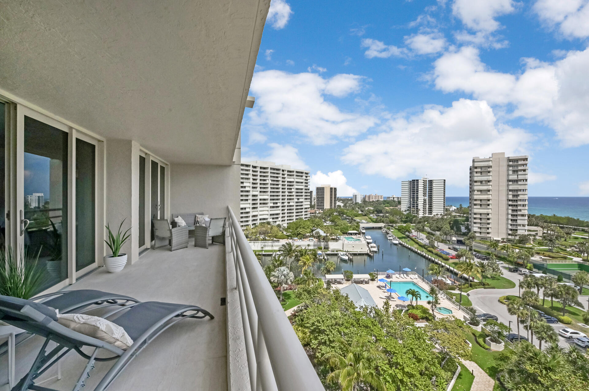 Foto de propiedad en 4101 N Ocean Boulevard 1008, Boca Raton, FL 33431 Boca Raton con MLS# 