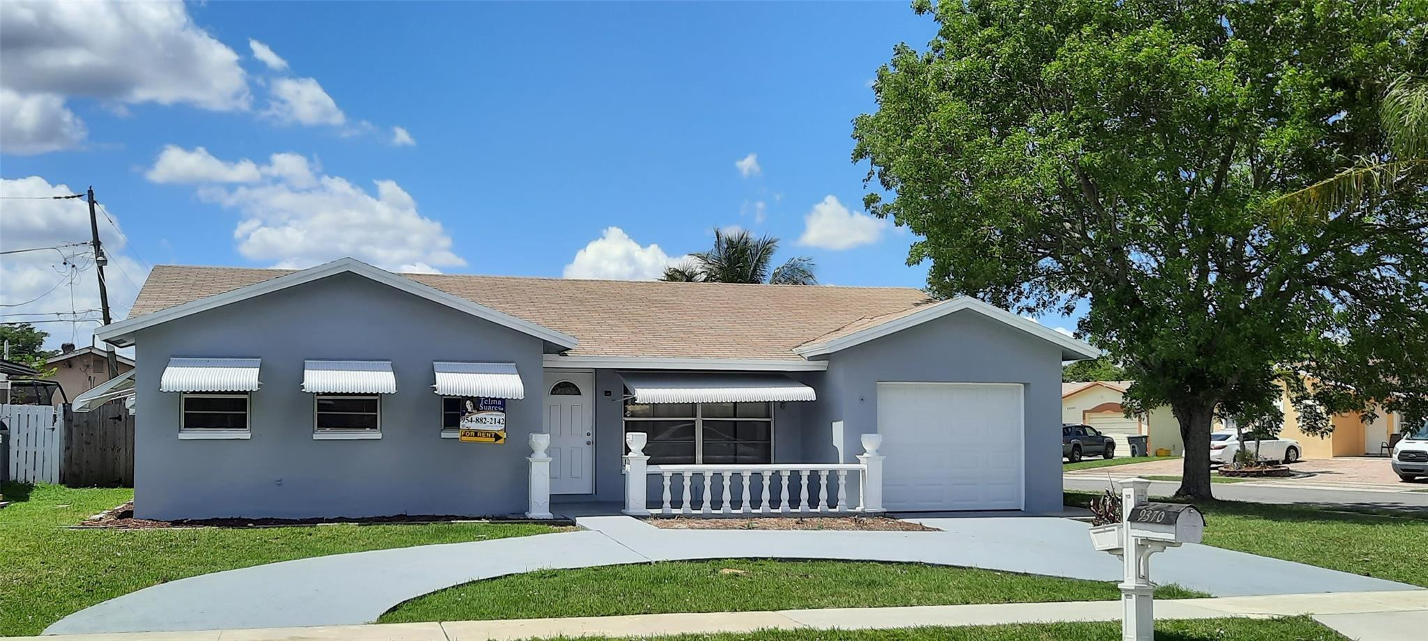 Foto de propiedad en 9370 SW 1ST Place, Boca Raton, FL 33428 Boca Raton con MLS# 