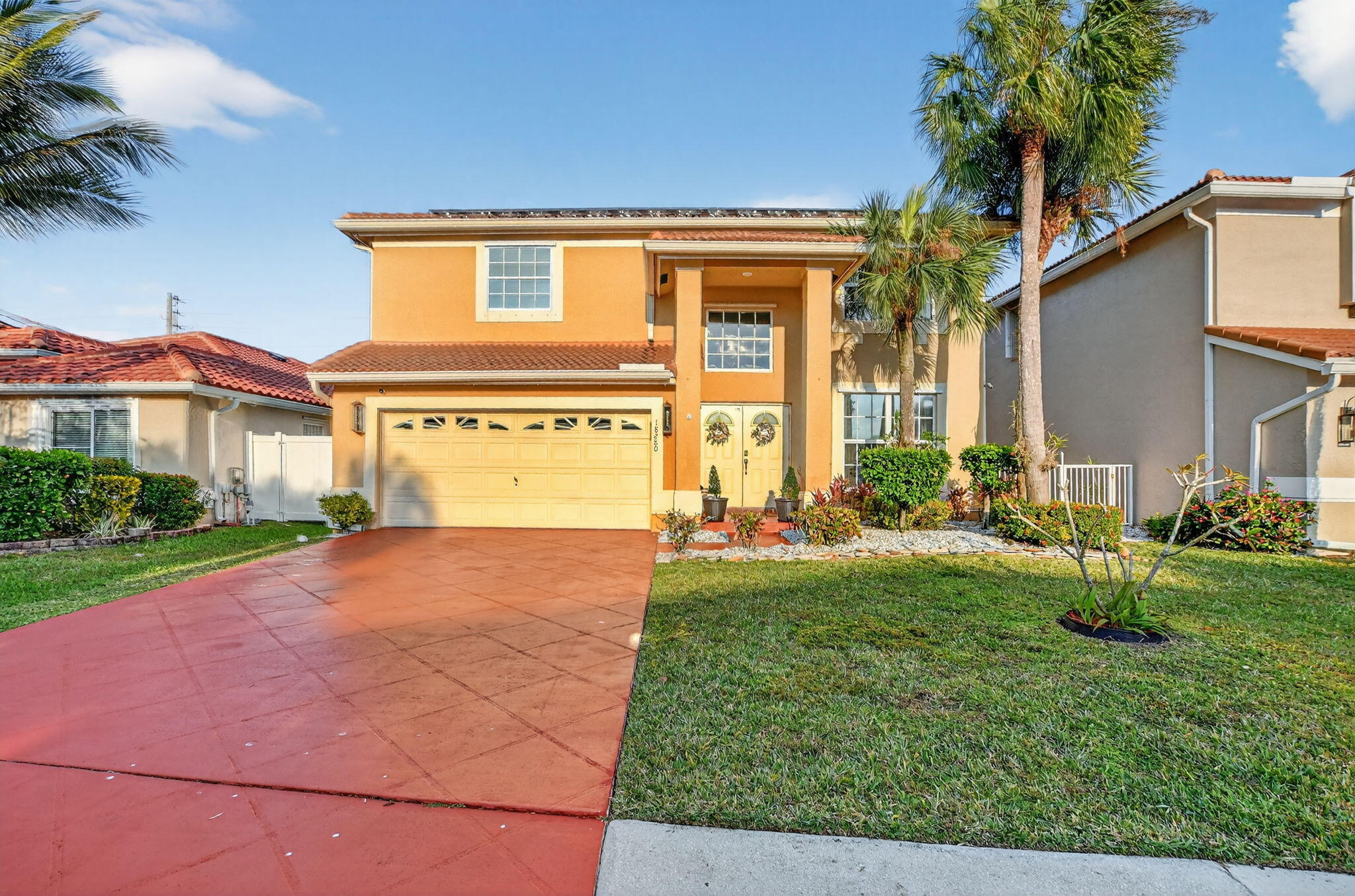 Foto de propiedad en 18280 Coral Isles Drive, Boca Raton, FL 33498 Boca Raton con MLS# 