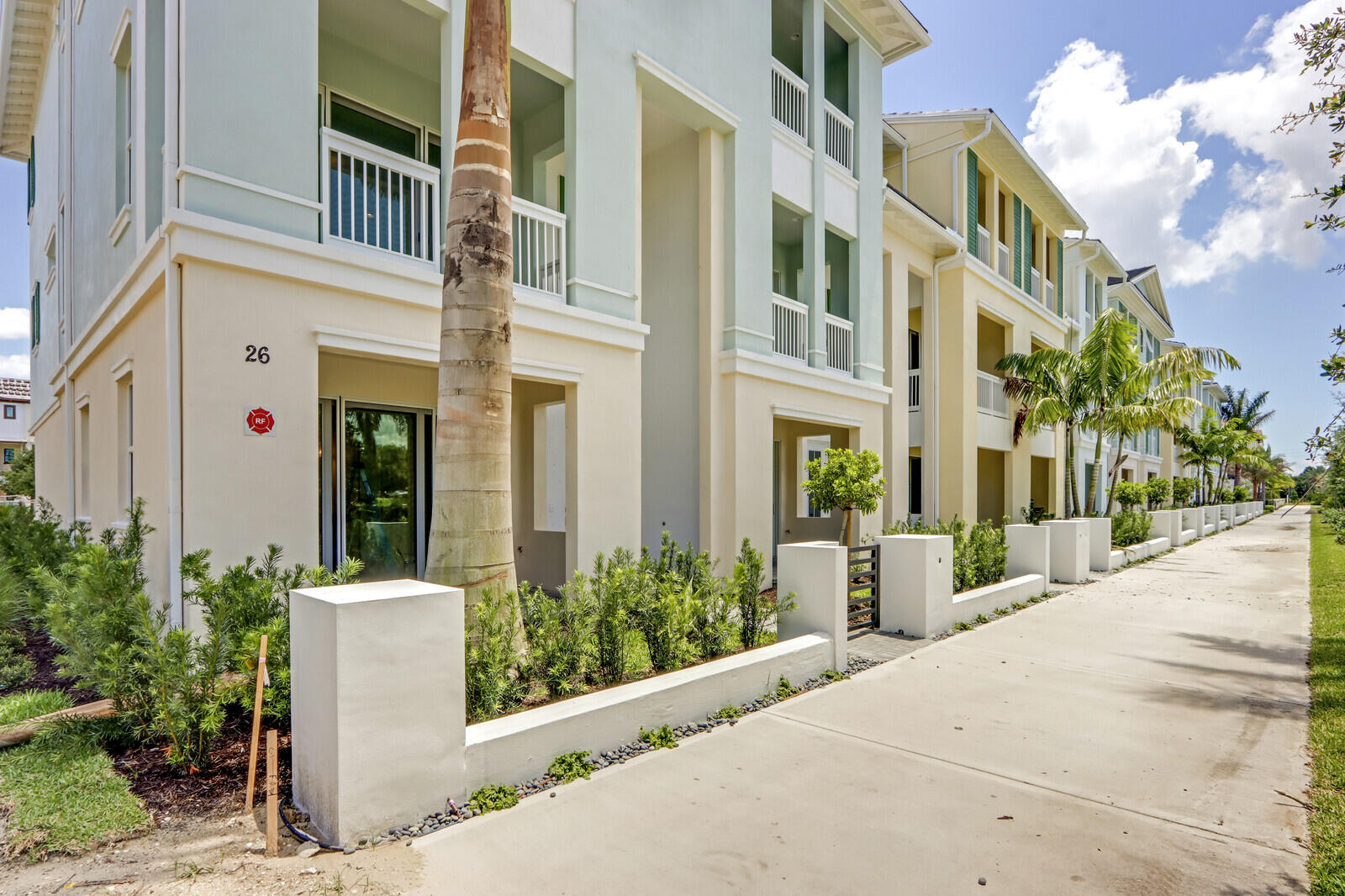 Foto de propiedad en 12556 Gross Pointe Drive, Palm Beach Gardens, FL 33418 Palm Beach Gardens con MLS# 