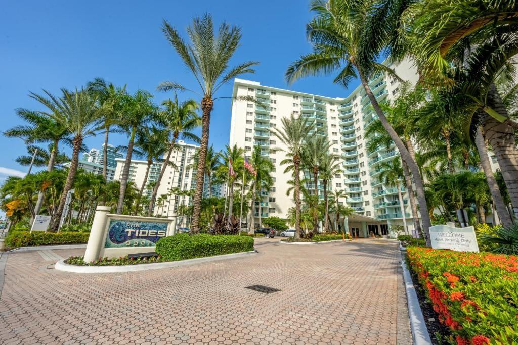 Foto de propiedad en 3801 S OCEAN Drive 10S, Hollywood, FL 33019 Hollywood con MLS# 