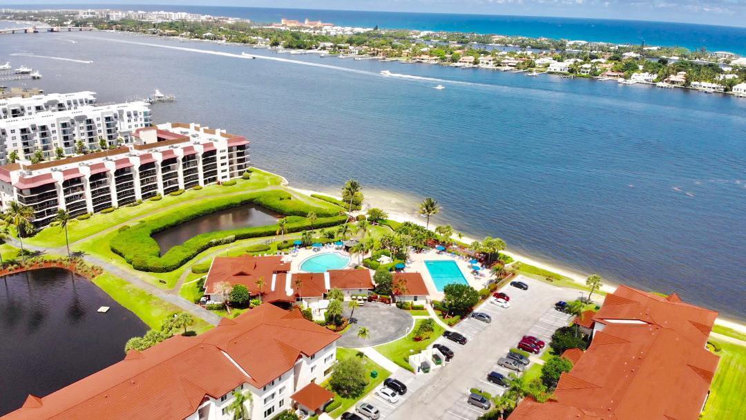 Foto de propiedad en 7030 Half Moon Circle 216, Hypoluxo, FL 33462 Hypoluxo con MLS# 